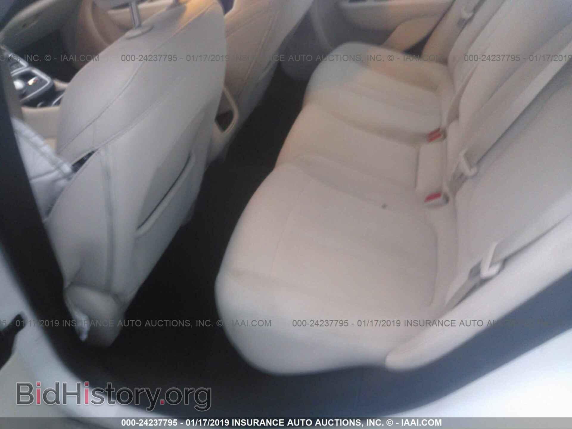 2015 CHRYSLER 200 - VIN: 1C3CCCAB0FN609904 - Фото 8