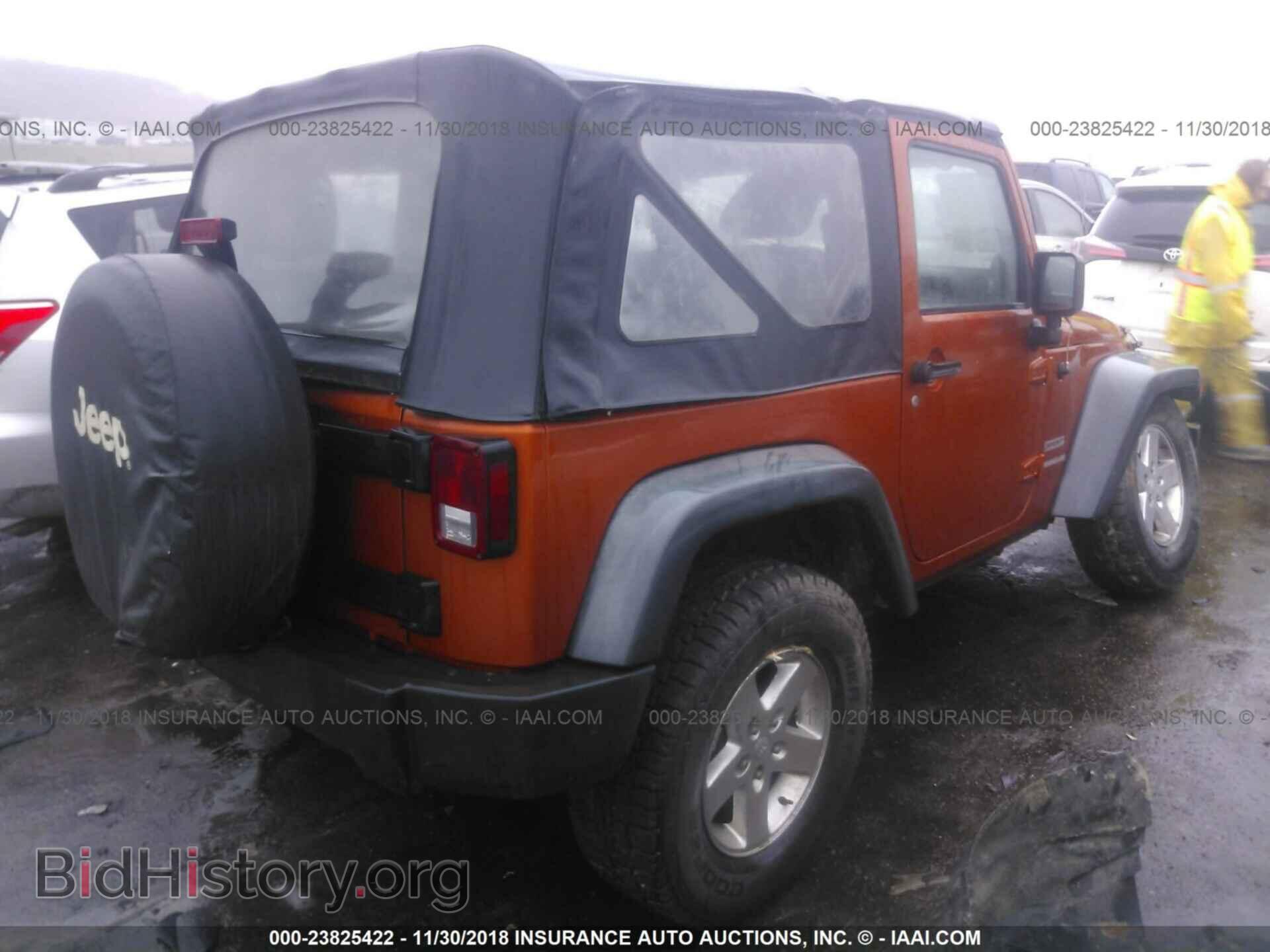 2011 JEEP WRANGLER - VIN: 1J4AA2D10BL524261 - Фото 4