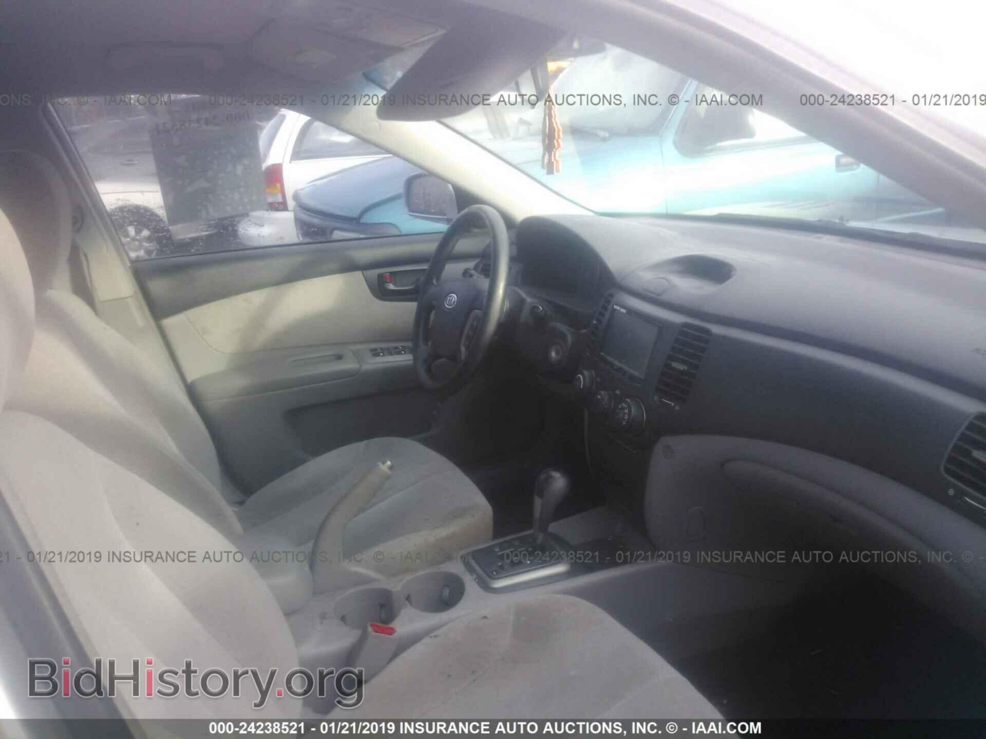 2007 KIA OPTIMA - VIN: KNAGE123775142529 - Фото 5