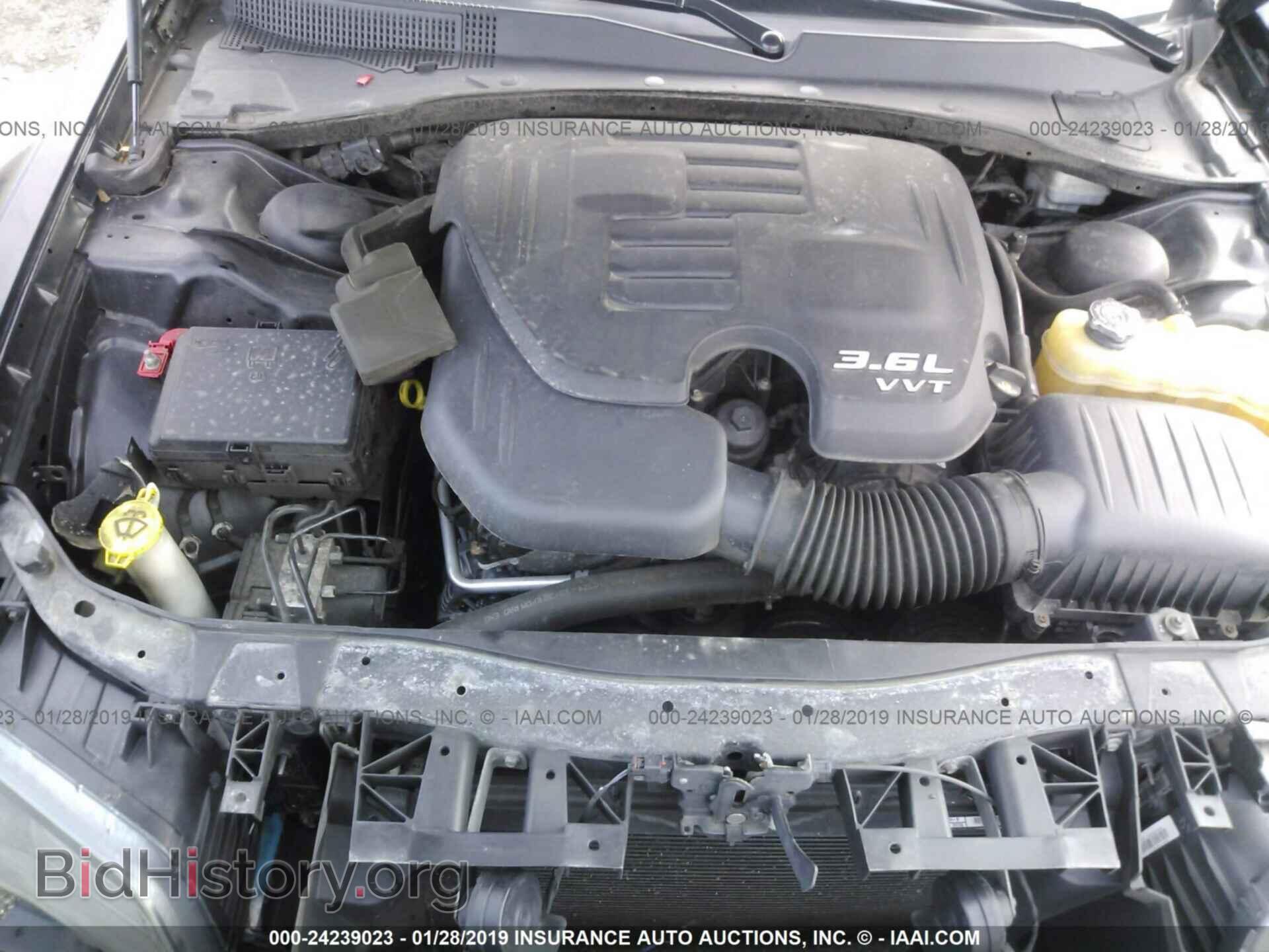 2013 CHRYSLER 300 - VIN: 2C3CCABG3DH577499 - Фото 10