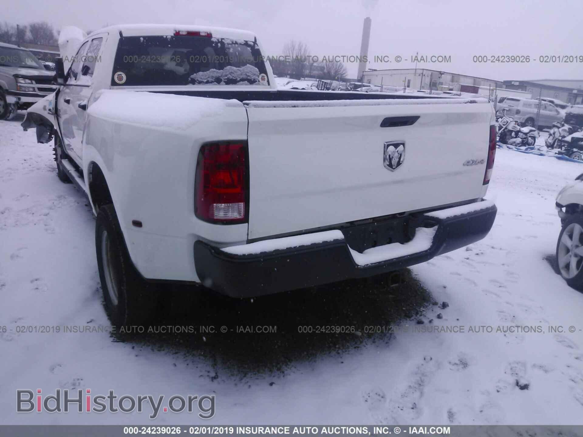 2018 RAM 3500 - VIN: 3C63RRGL8JG155357 - Фото 3