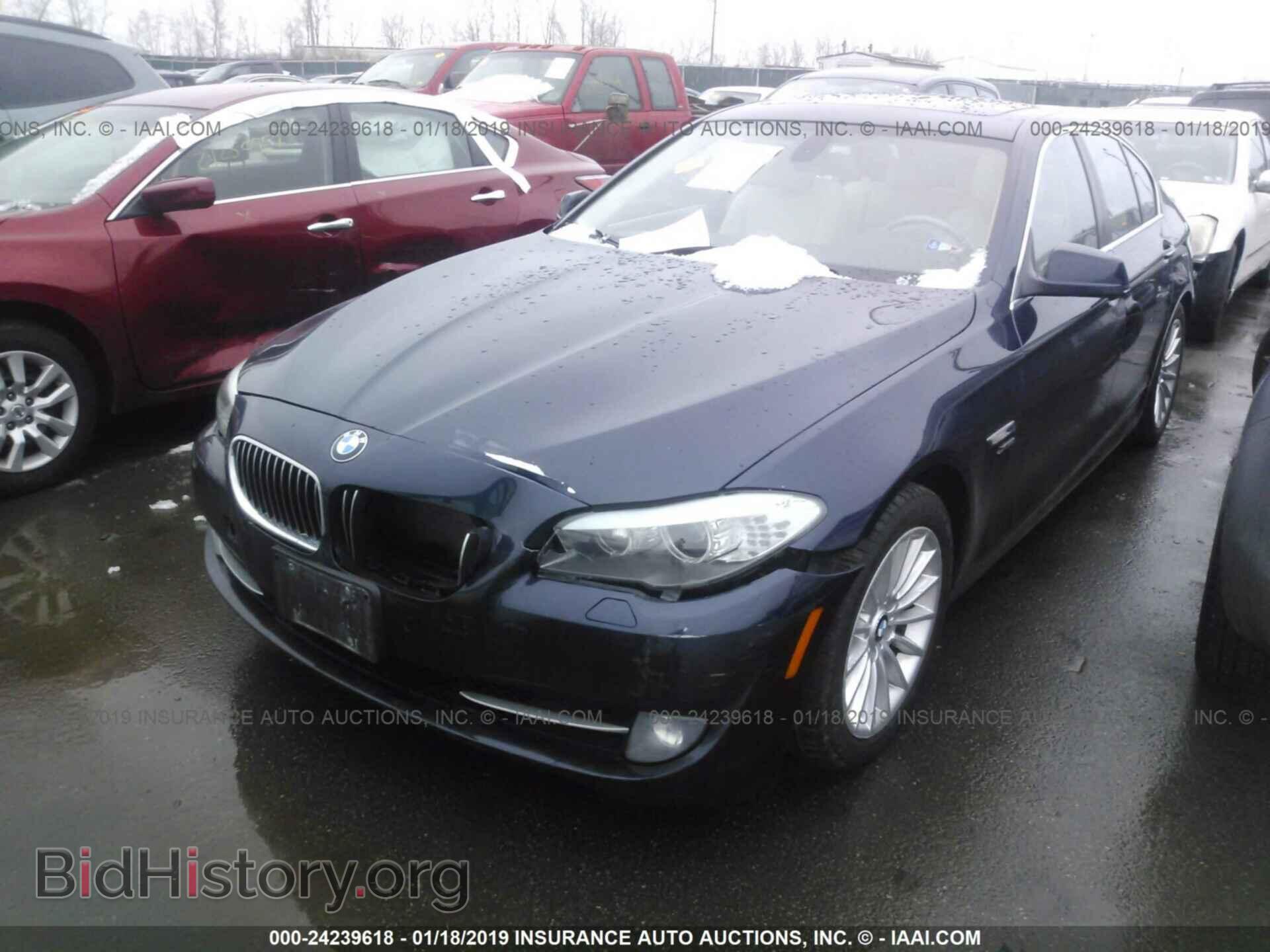 2011 BMW 535 - VIN: WBAFU7C54BC874753 - Фото 2