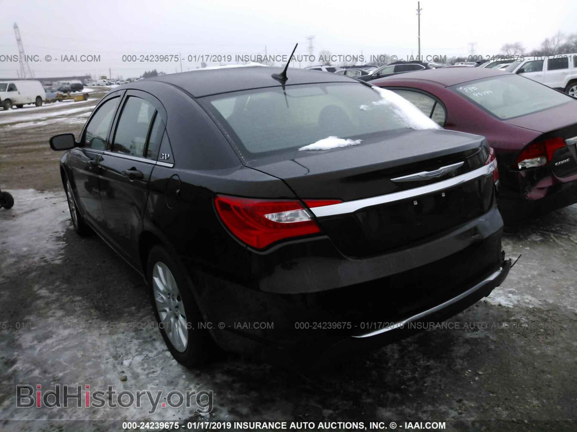 2014 CHRYSLER 200 - VIN: 1C3CCBAB1EN141805 - Фото 3