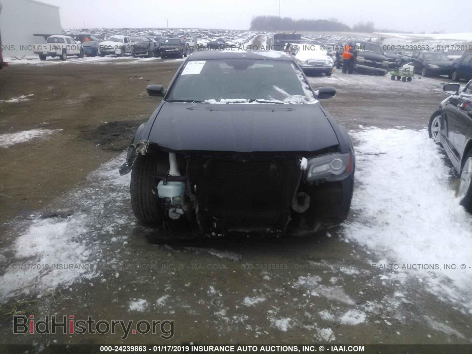 2012 CHRYSLER 300 - VIN: 2C3CCABG7CH179226 - Фото 6