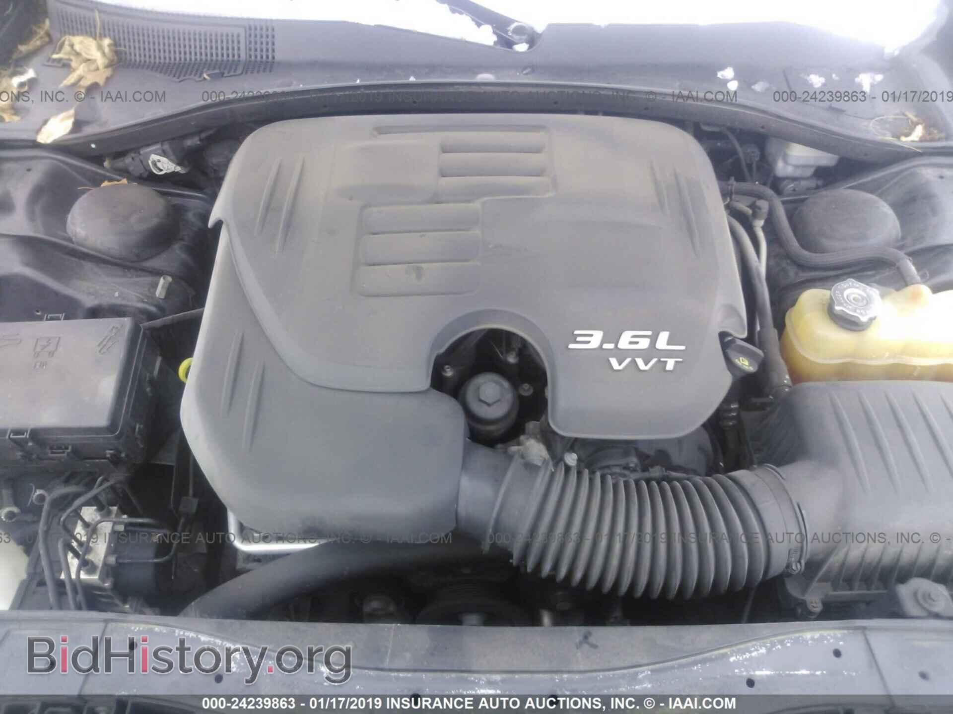 2012 CHRYSLER 300 - VIN: 2C3CCABG7CH179226 - Фото 10