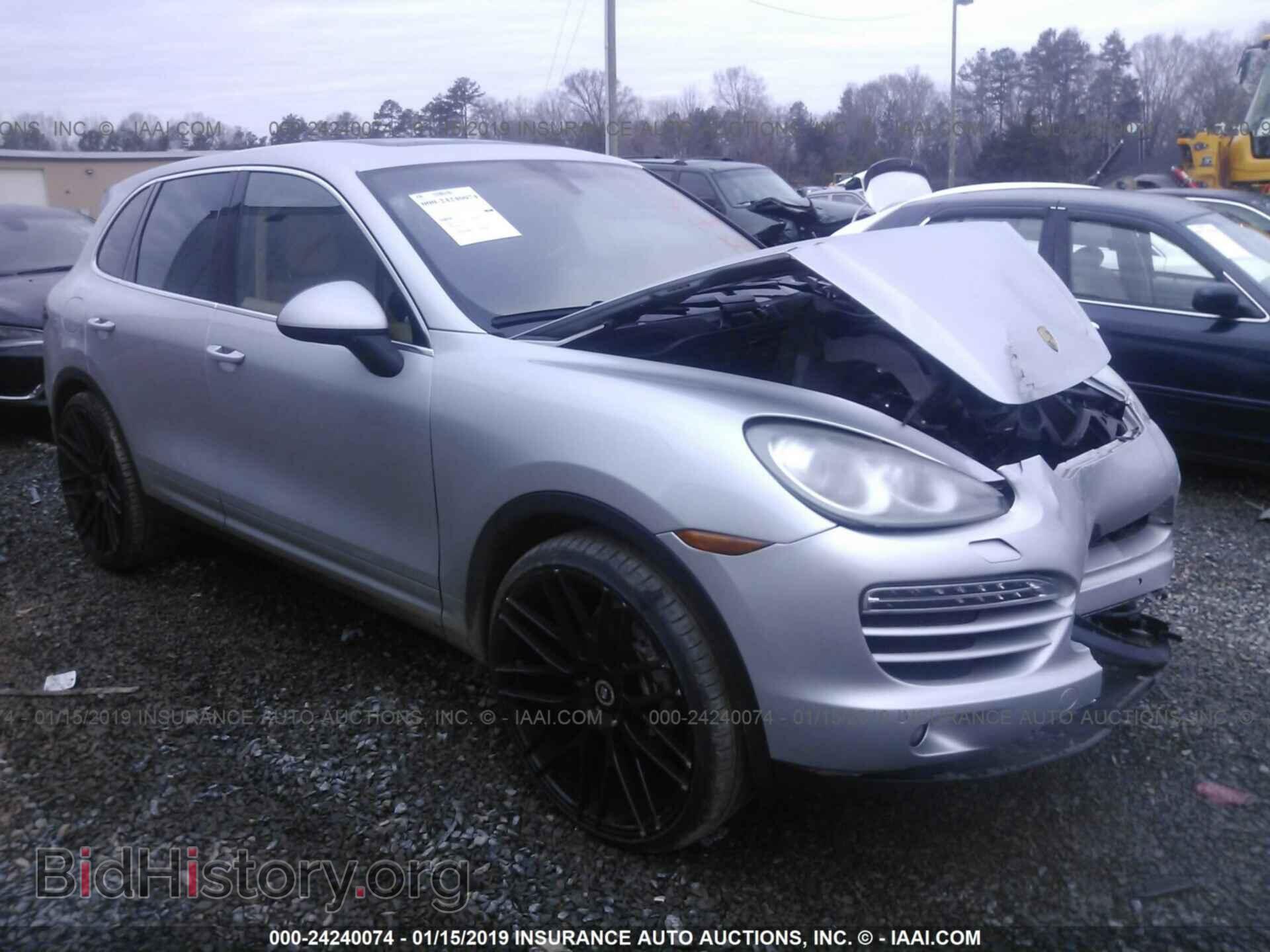 Photo WP1AA2A28BLA06951 - PORSCHE CAYENNE 2011
