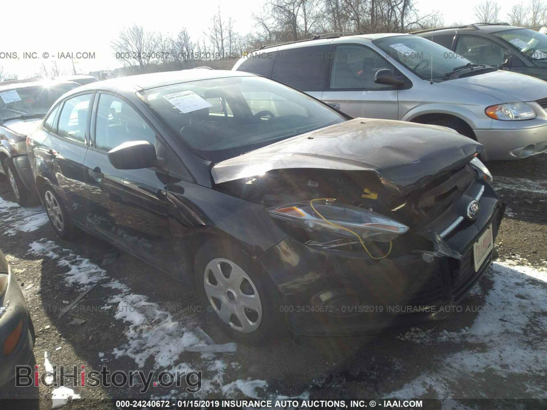 Photo 1FAHP3E26CL327019 - FORD FOCUS 2012