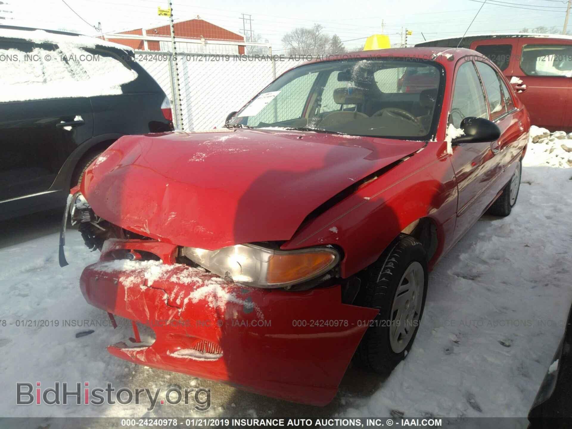 2000 FORD ESCORT - VIN: 3FAFP13P3YR207231 - Фото 2