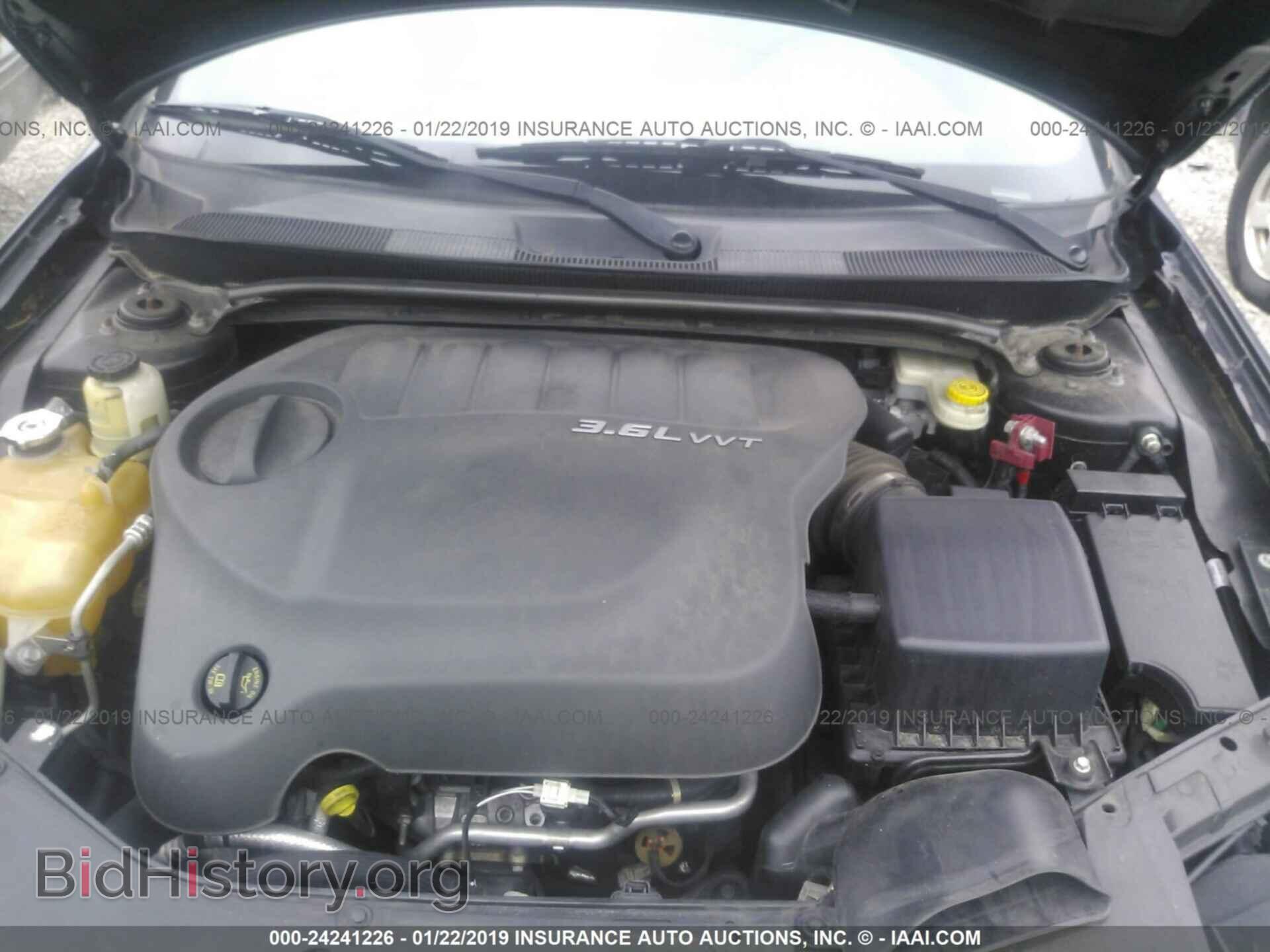 2012 CHRYSLER 200 - VIN: 1C3BCBFG8CN210437 - Фото 10