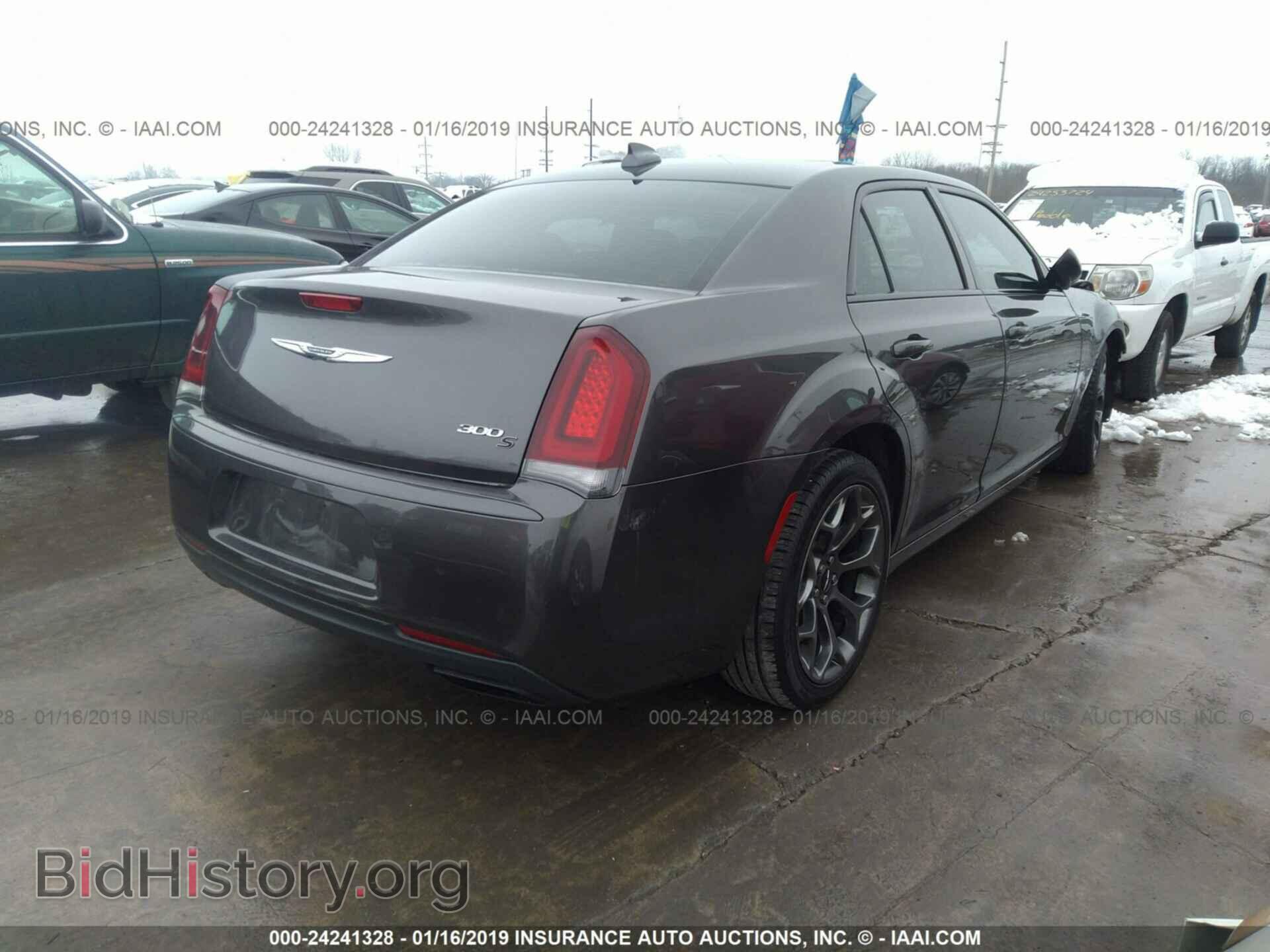 2015 CHRYSLER 300 - VIN: 2C3CCABG5FH766786 - Фото 4