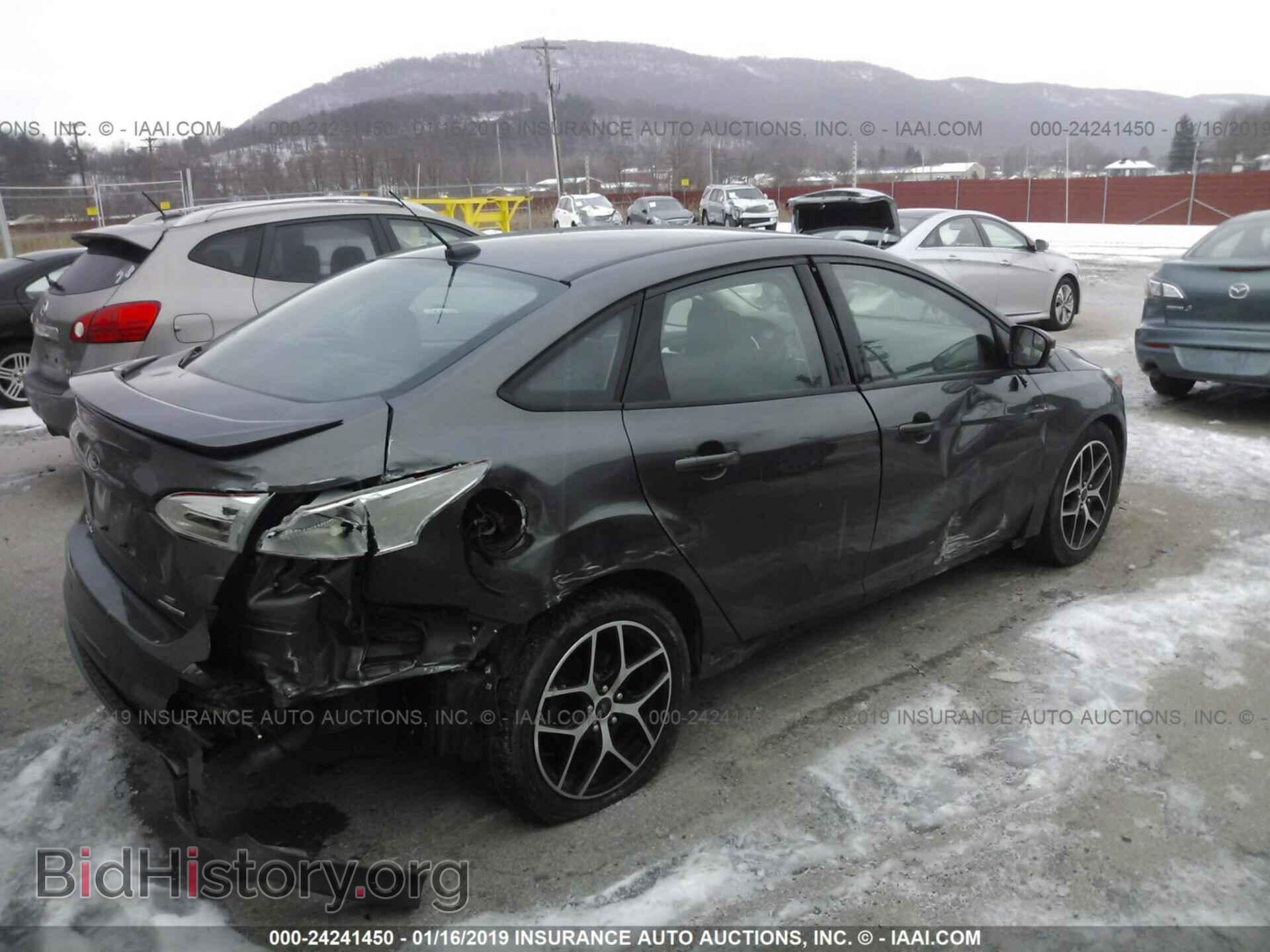 2015 FORD FOCUS - VIN: 1FADP3F27FL360922 - Photo 4