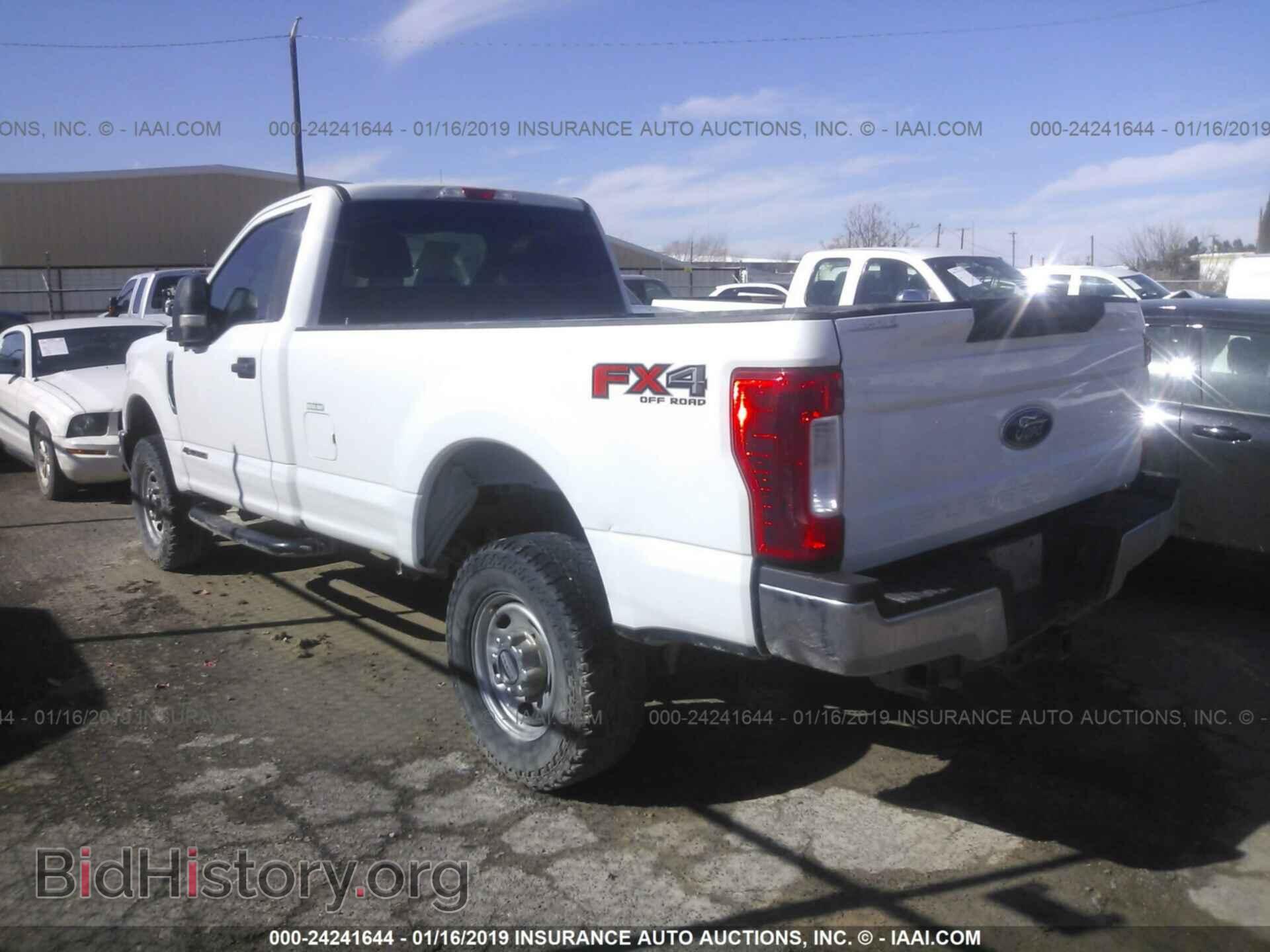 2017 FORD F250 - VIN: 1FTBF2BT0HEC53697 - Фото 3