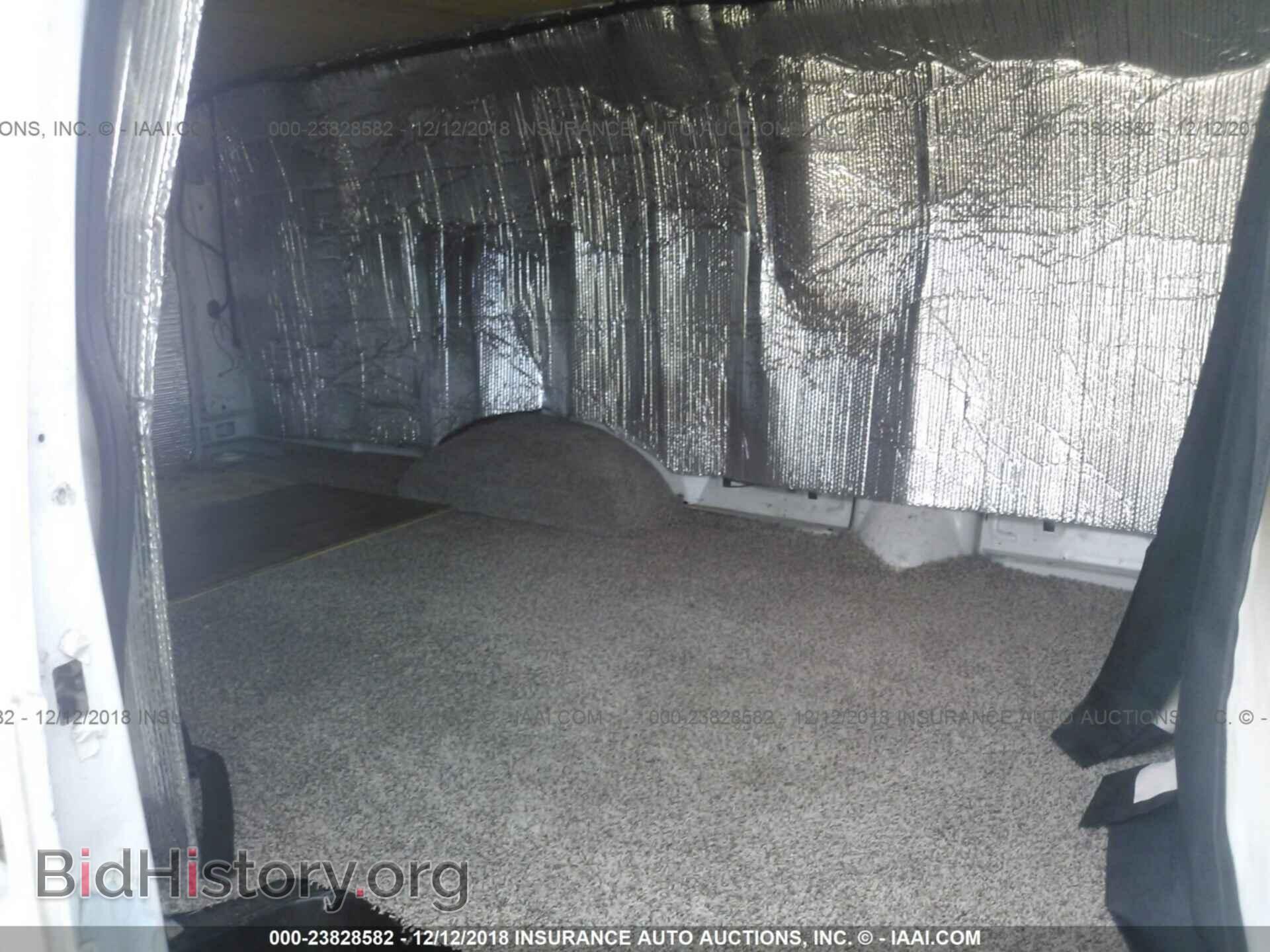 2004 FORD ECONOLINE - VIN: 1FTSS34L54HA20177 - Photo 8