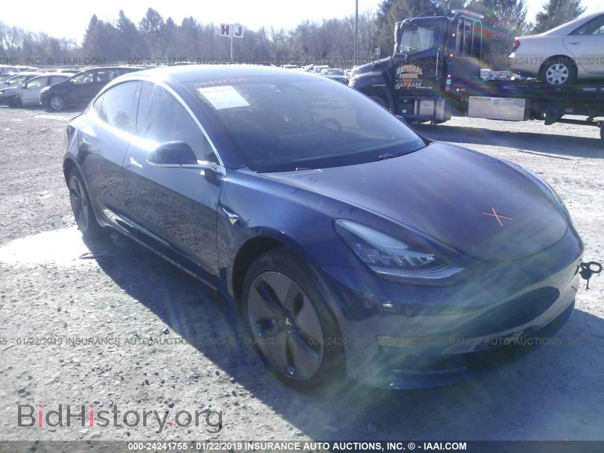Photo 5YJ3E1EA1JF017060 - TESLA MODEL 3 2018