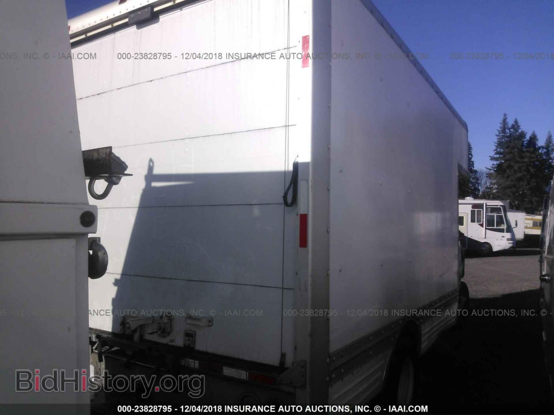 2006 FORD ECONOLINE - VIN: 1FDXE45S06DA63372 - Фото 4
