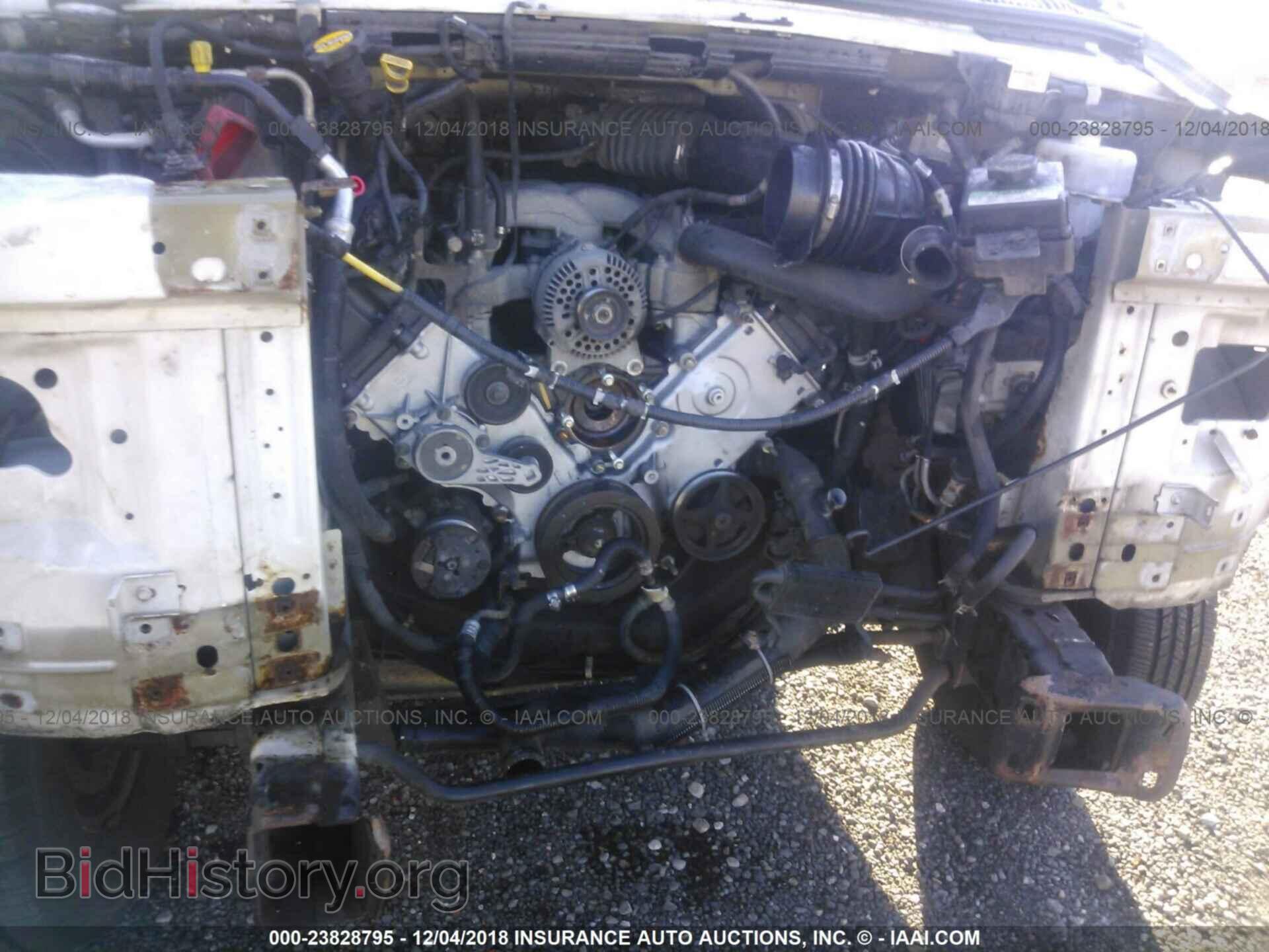 2006 FORD ECONOLINE - VIN: 1FDXE45S06DA63372 - Фото 10