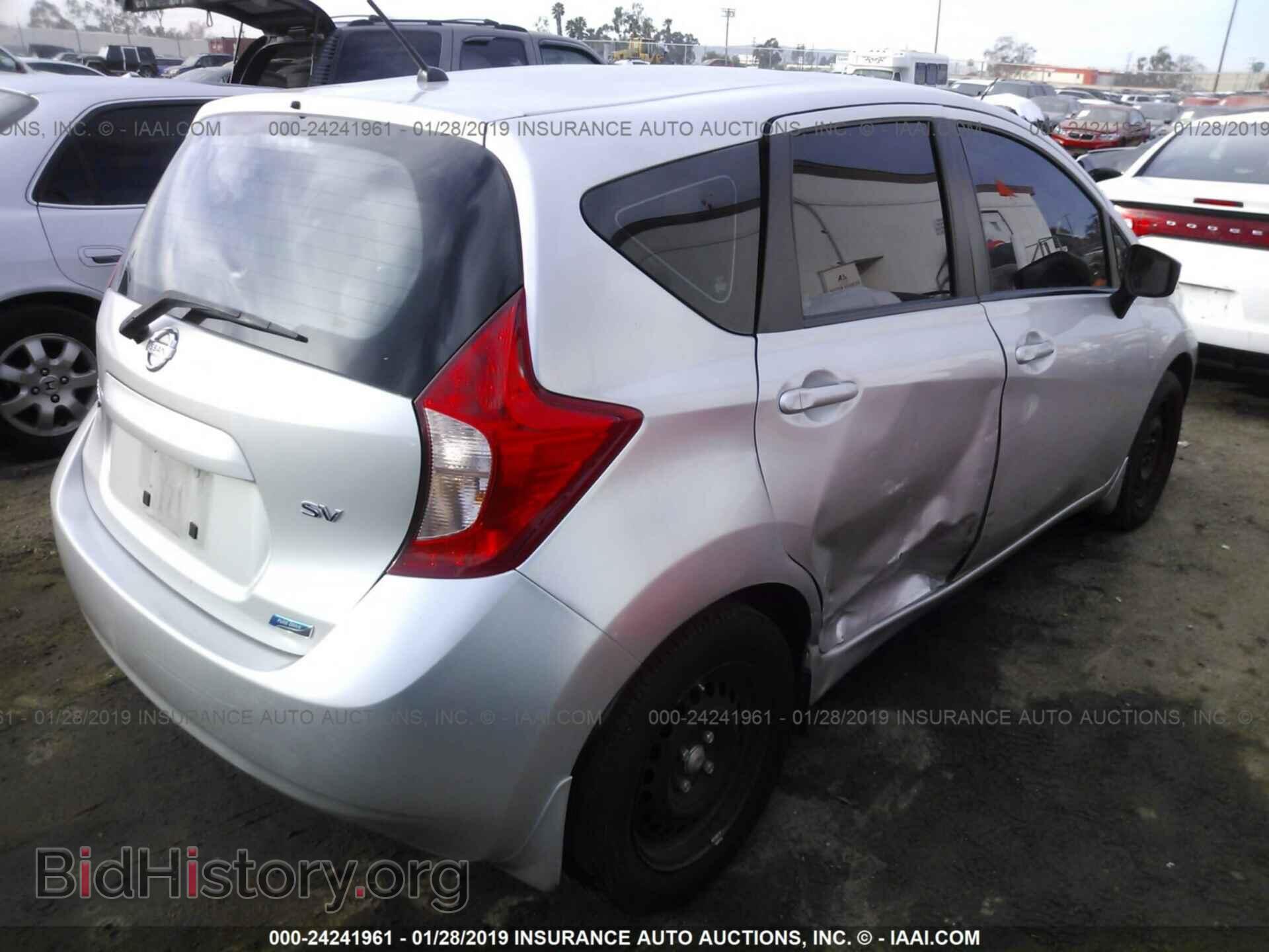 2015 NISSAN VERSA NOTE - VIN: 3N1CE2CP8FL358173 - Фото 4