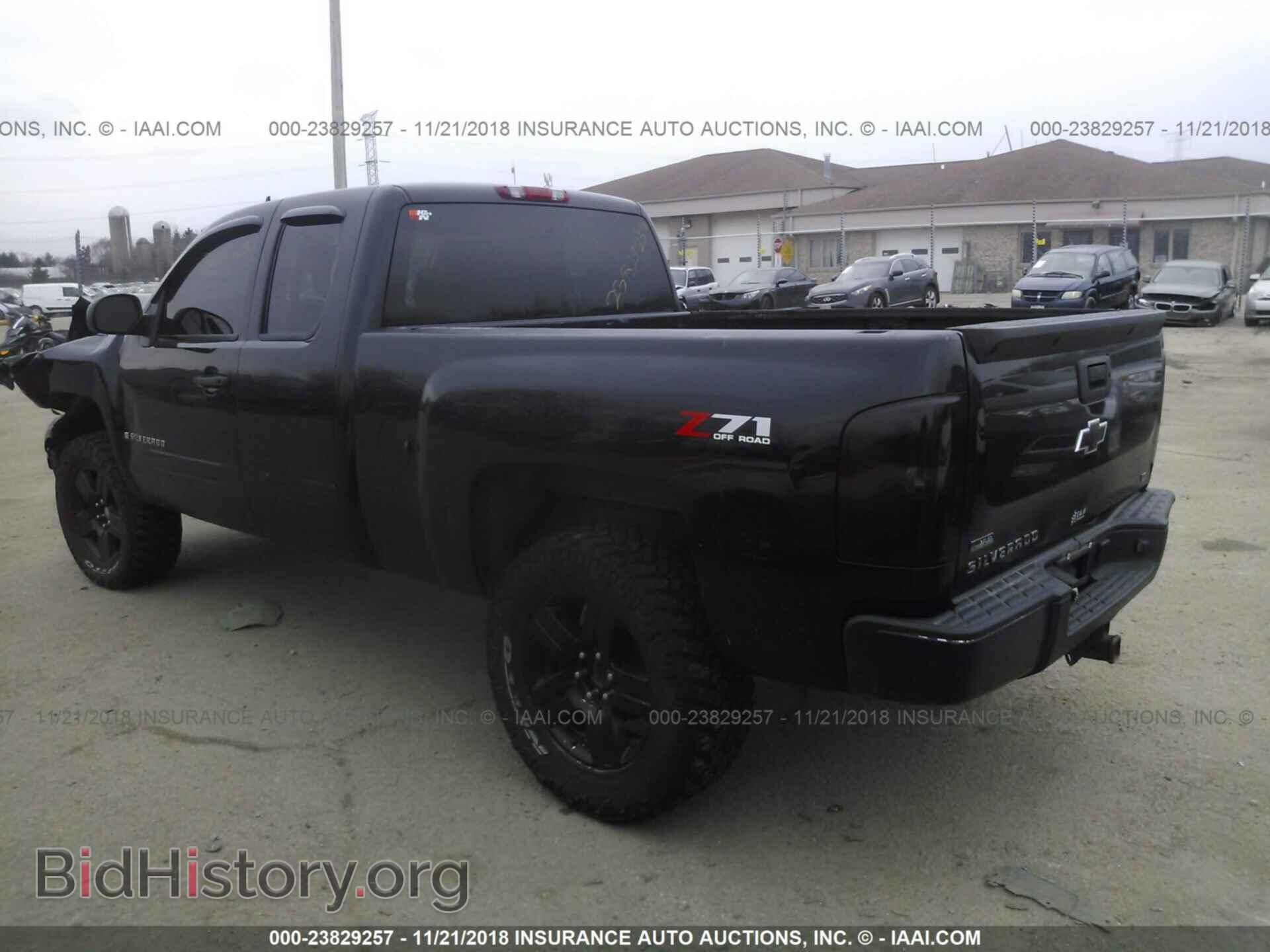2008 CHEVROLET SILVERADO - VIN: 2GCEK190781315757 - Фото 3