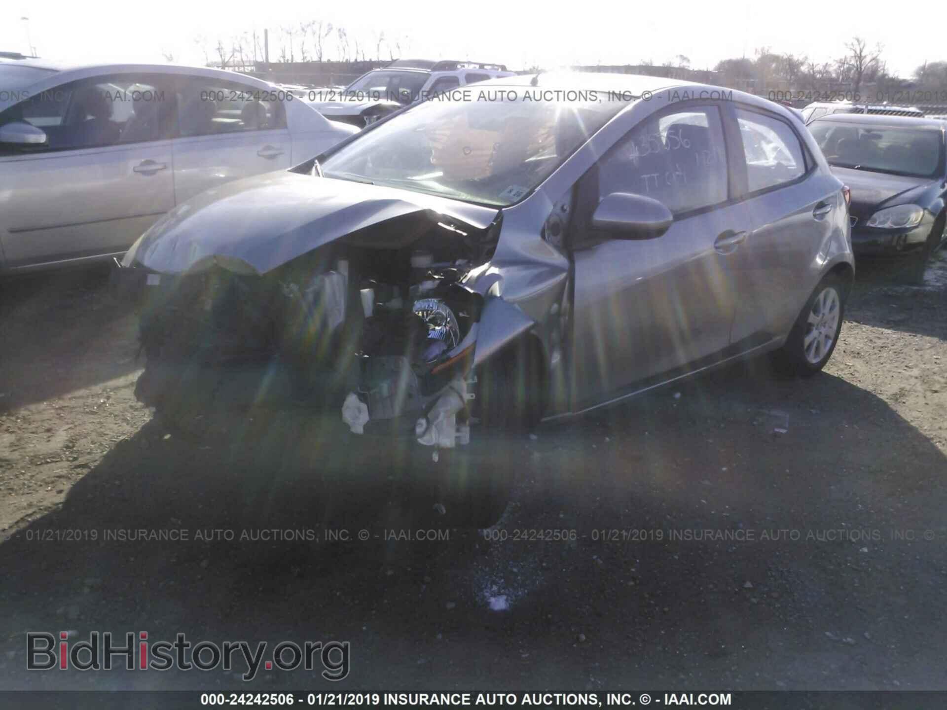 2011 MAZDA MAZDA2 - VIN: JM1DE1HZ4B0118339 - Фото 2