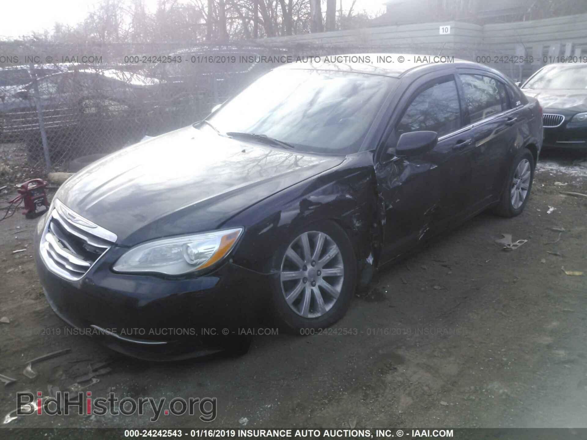 2014 CHRYSLER 200 - VIN: 1C3CCBBB8EN150676 - Фото 2