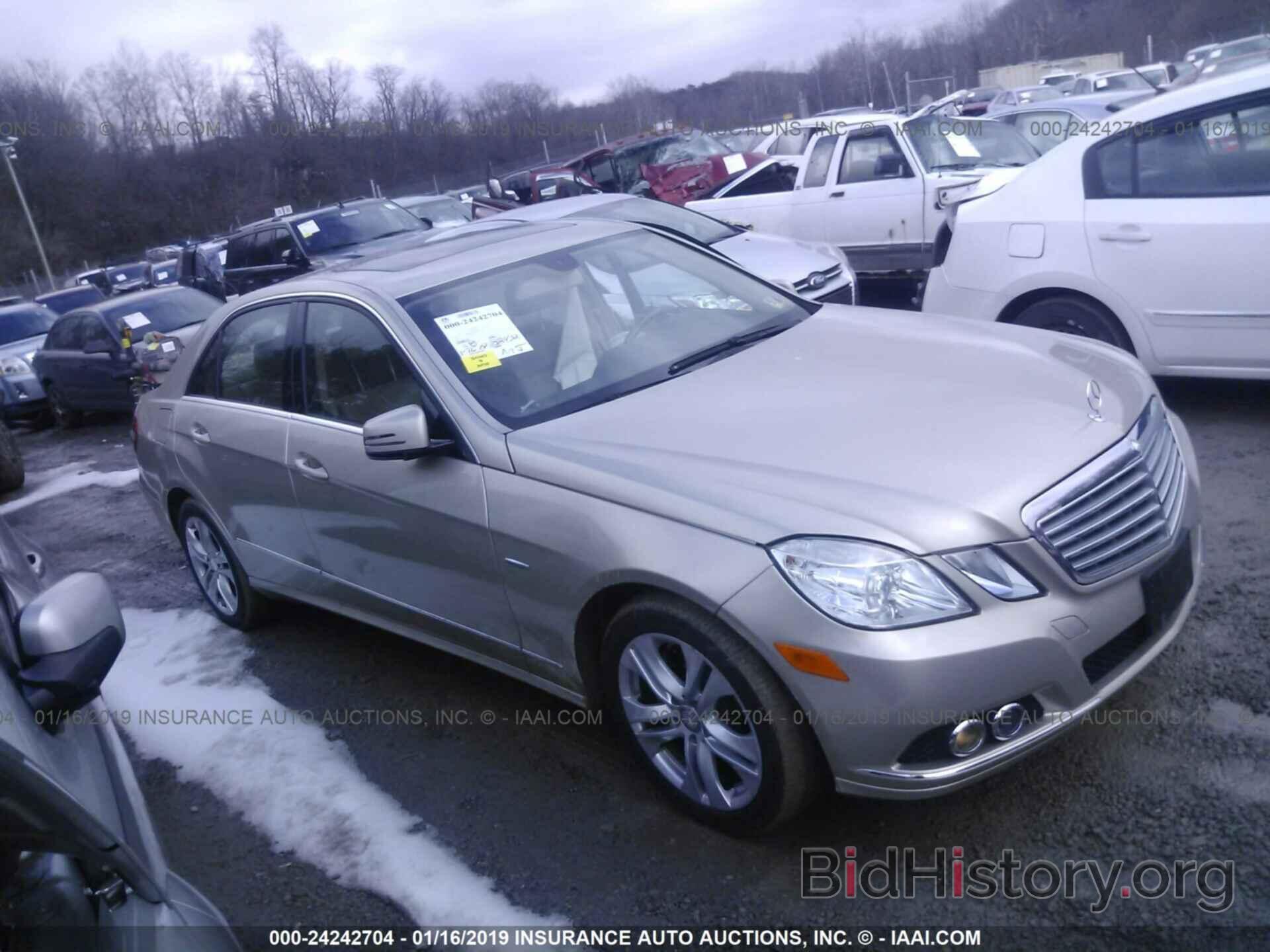 Photo WDDHF2EB8BA344511 - MERCEDES-BENZ E 2011