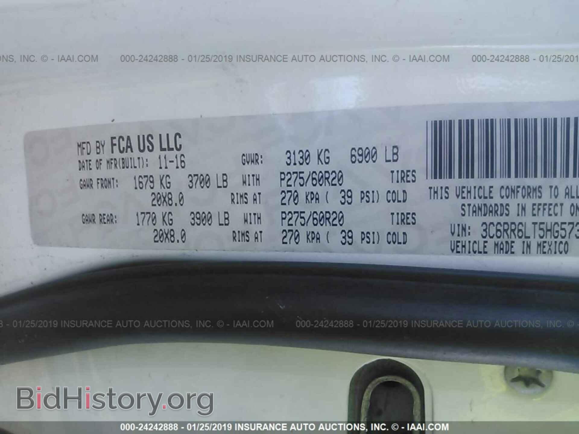 2017 RAM 1500 - VIN: 3C6RR6LT5HG573383 - Photo 9