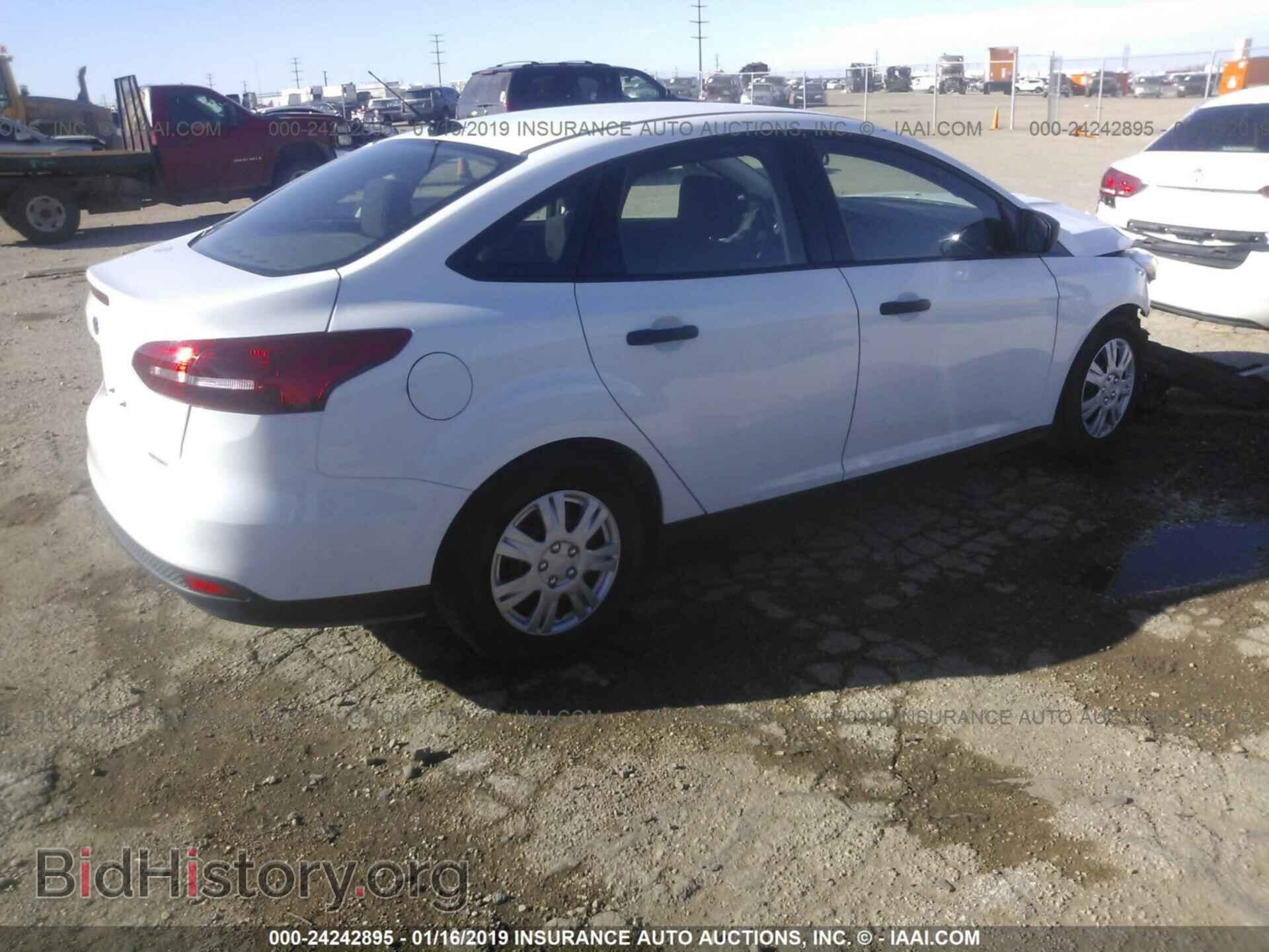 2016 FORD FOCUS - VIN: 1FADP3E2XGL379211 - Фото 4