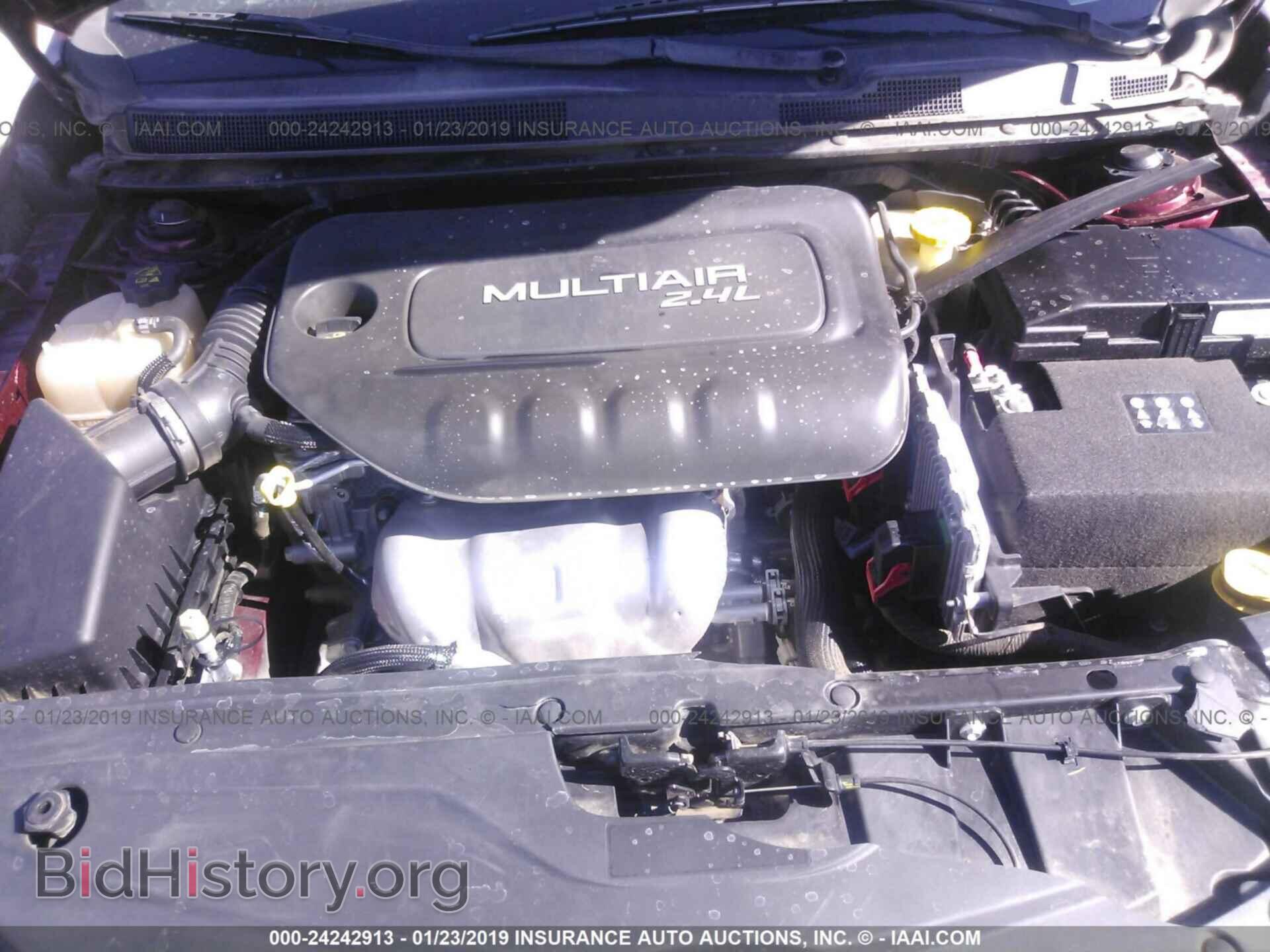 2015 CHRYSLER 200 - VIN: 1C3CCCBB6FN547021 - Фото 10