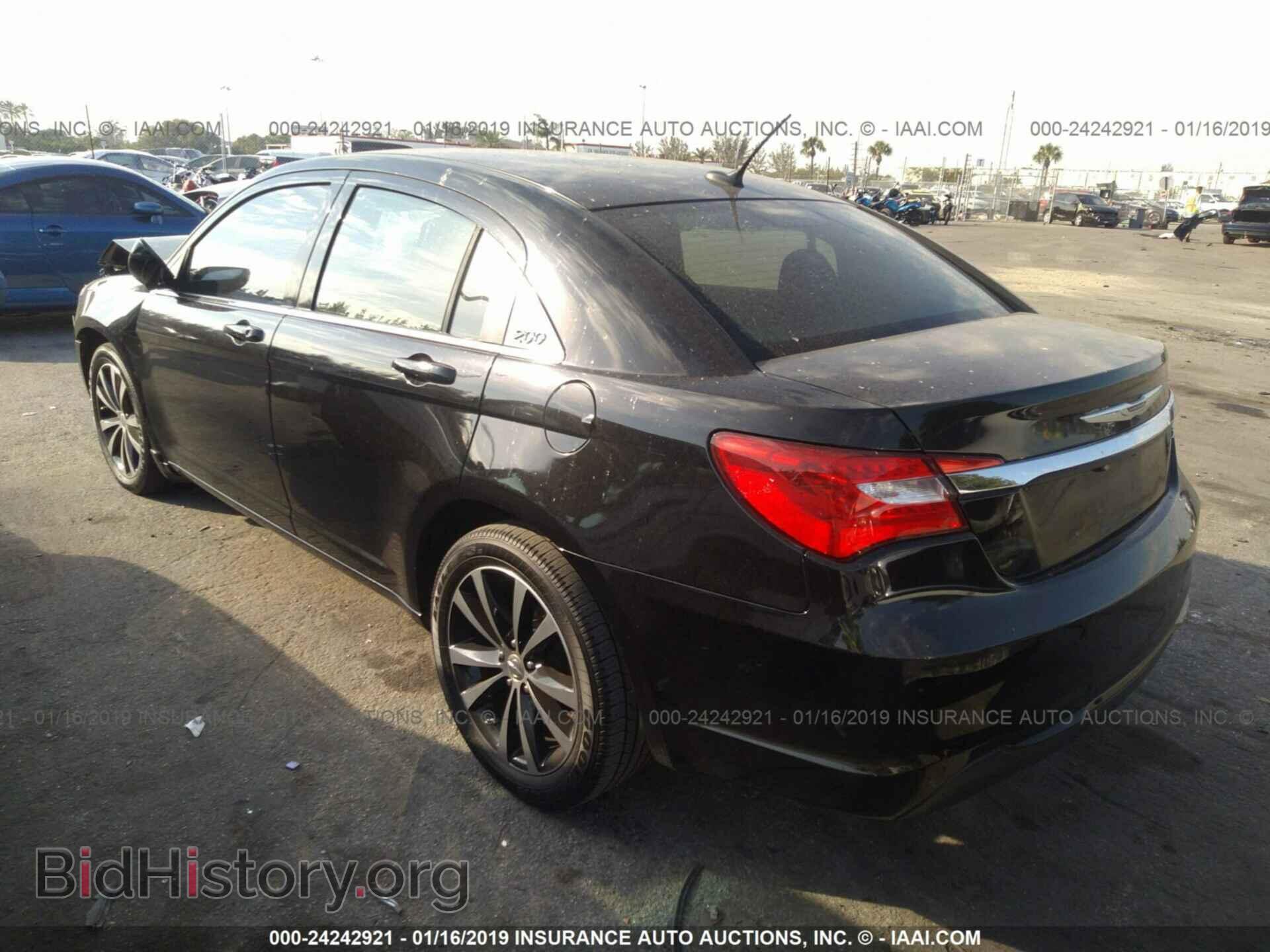 2013 CHRYSLER 200 - VIN: 1C3CCBBB1DN654890 - Photo 3