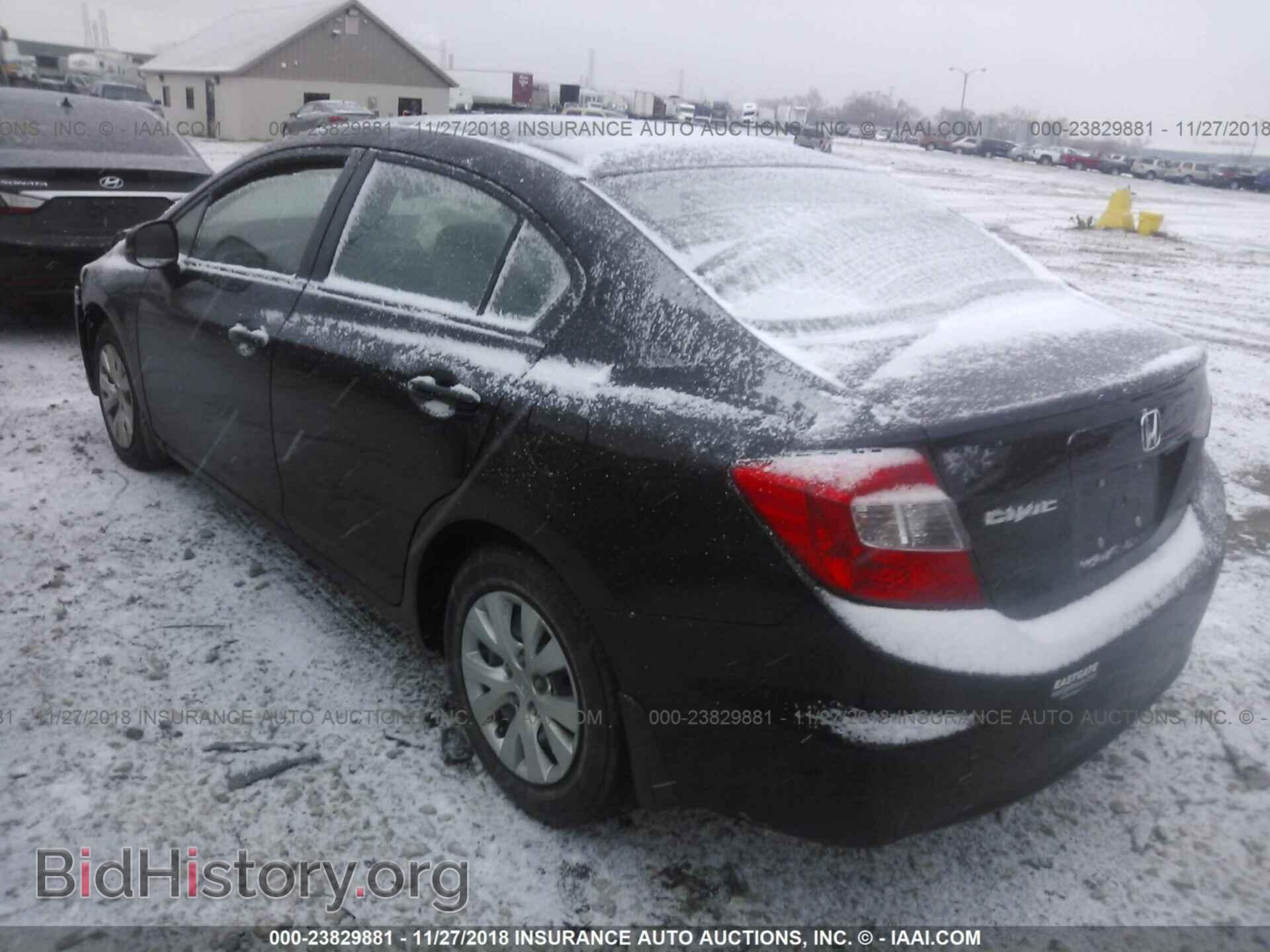 2012 HONDA CIVIC - VIN: 19XFB2F52CE104813 - Фото 3