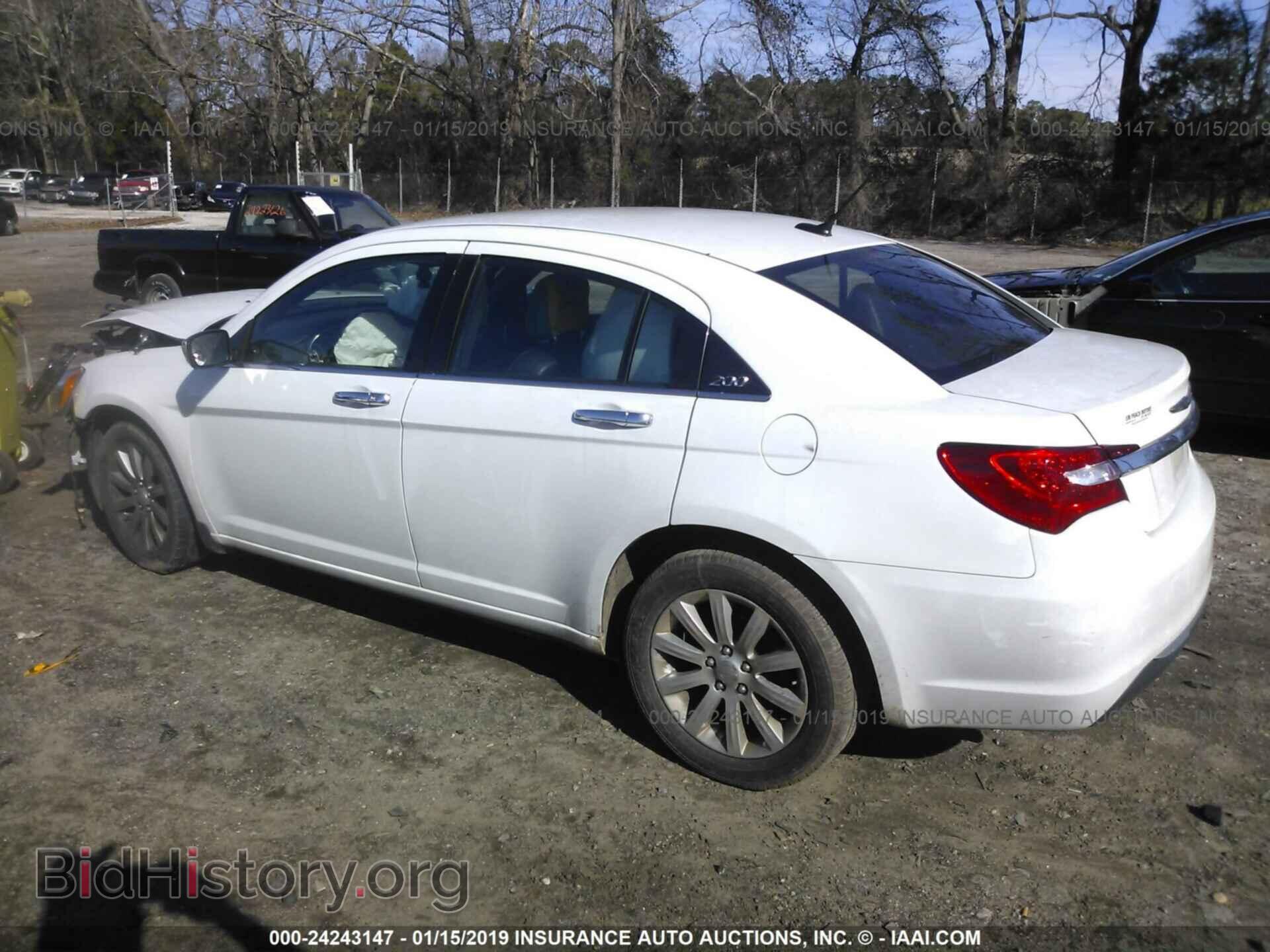 2014 CHRYSLER 200 - VIN: 1C3CCBCG4EN100545 - Фото 3