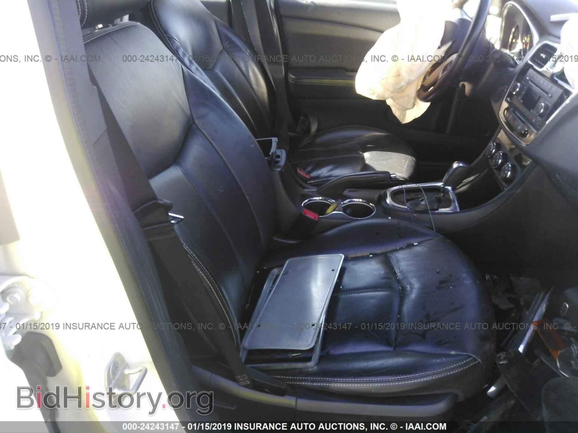 2014 CHRYSLER 200 - VIN: 1C3CCBCG4EN100545 - Фото 5
