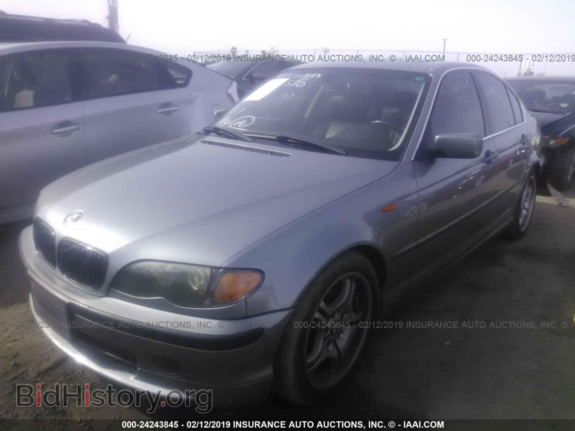 2005 BMW 330 - VIN: WBAEV53425KM41530 - Фото 2