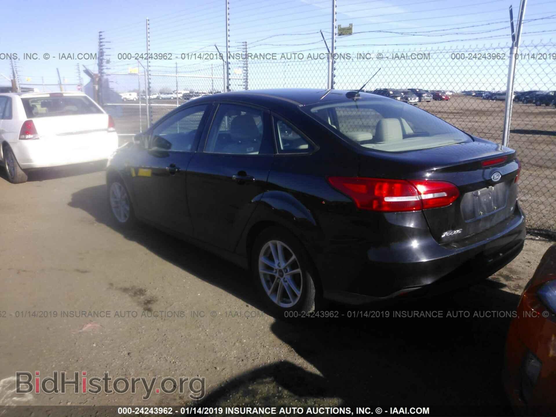 2017 FORD FOCUS - VIN: 1FADP3F2XHL267492 - Photo 3