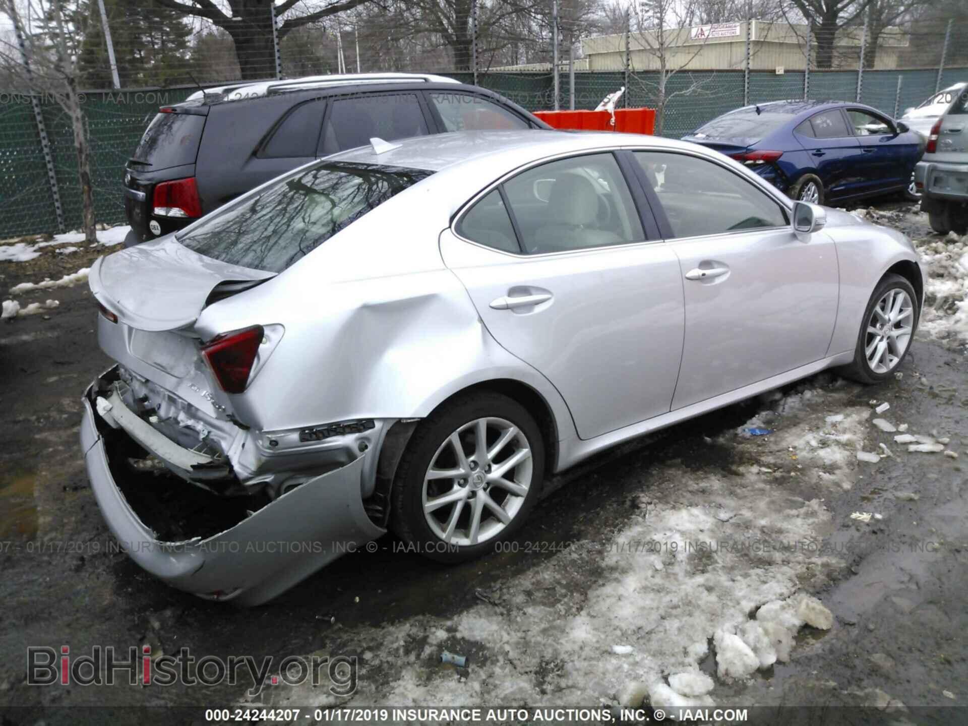 2012 LEXUS IS - VIN: JTHCF5C24C2035895 - Photo 4