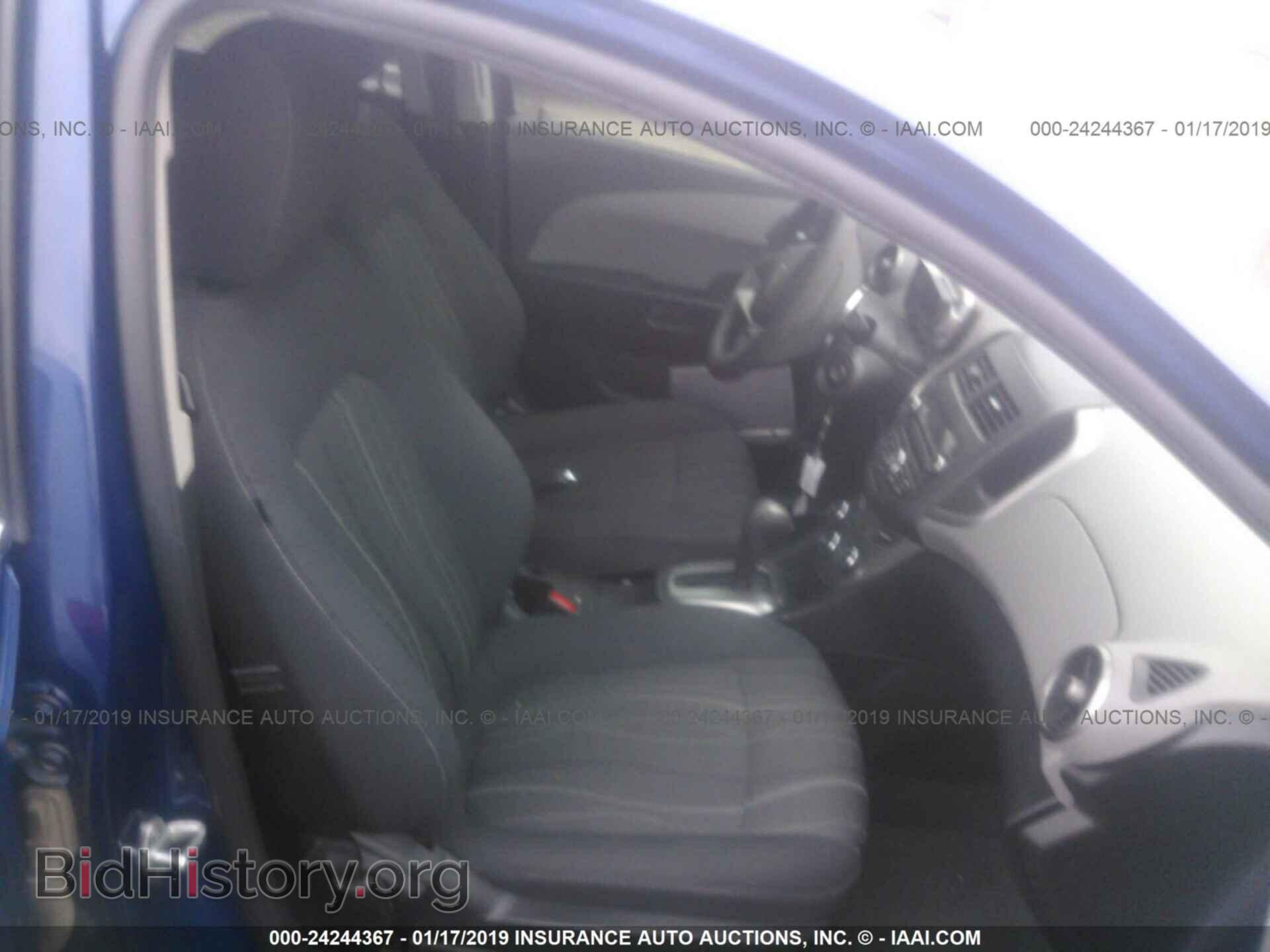 2014 CHEVROLET SONIC - VIN: 1G1JC5SB4E4106824 - Фото 5