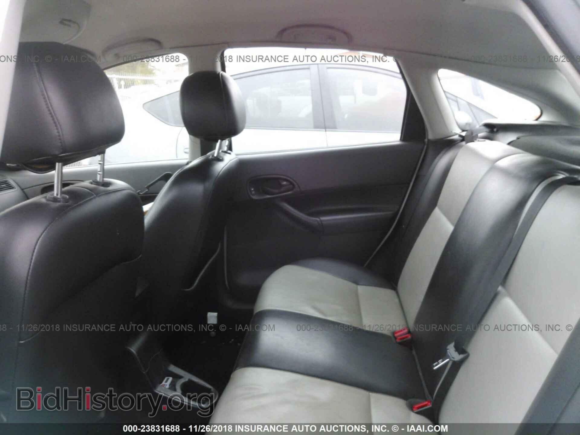 2007 FORD FOCUS - VIN: 1FAFP37N87W285584 - Фото 8