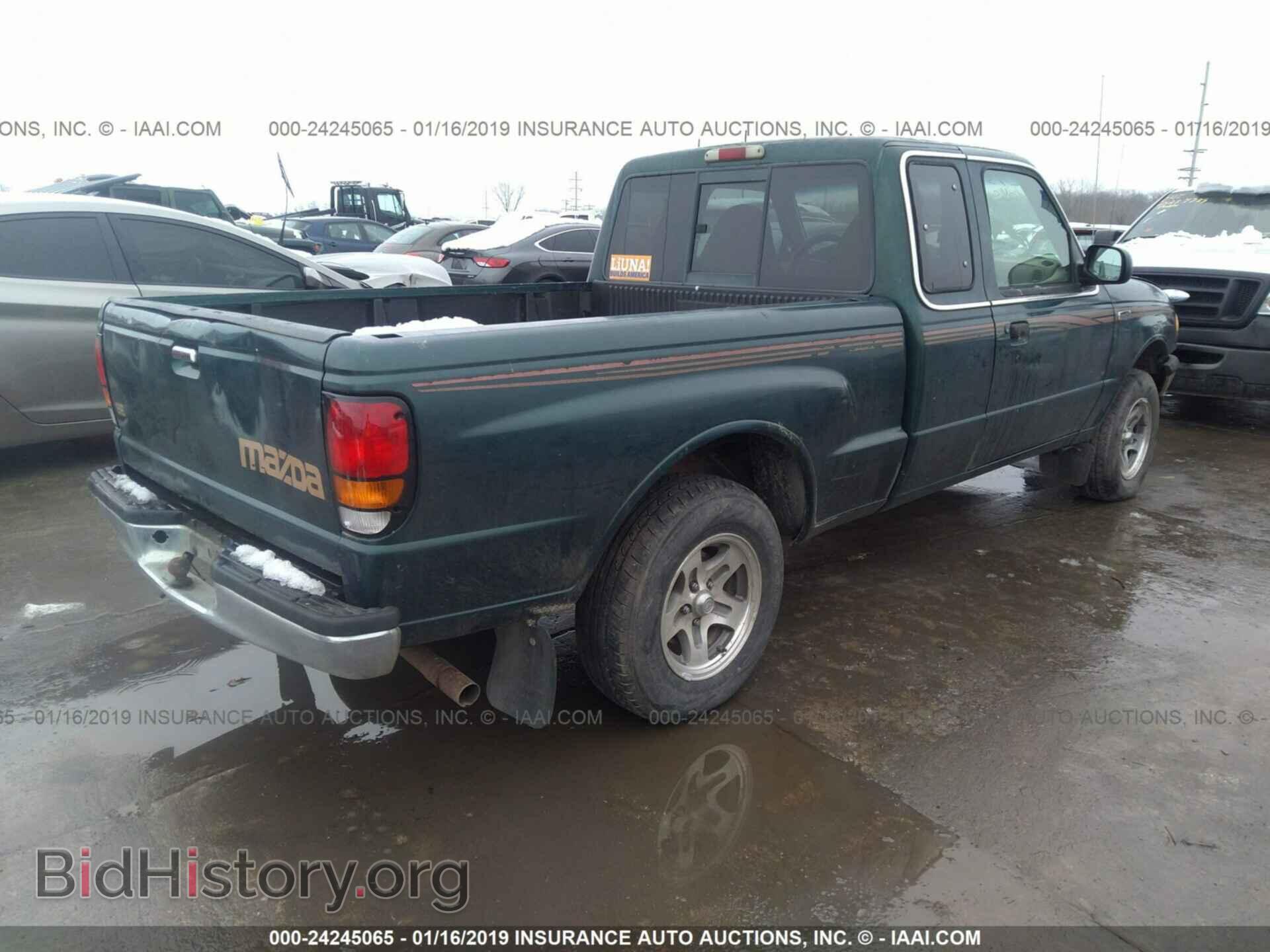 1998 MAZDA B2500 - VIN: 4F4YR16C9WTM02971 - Фото 4