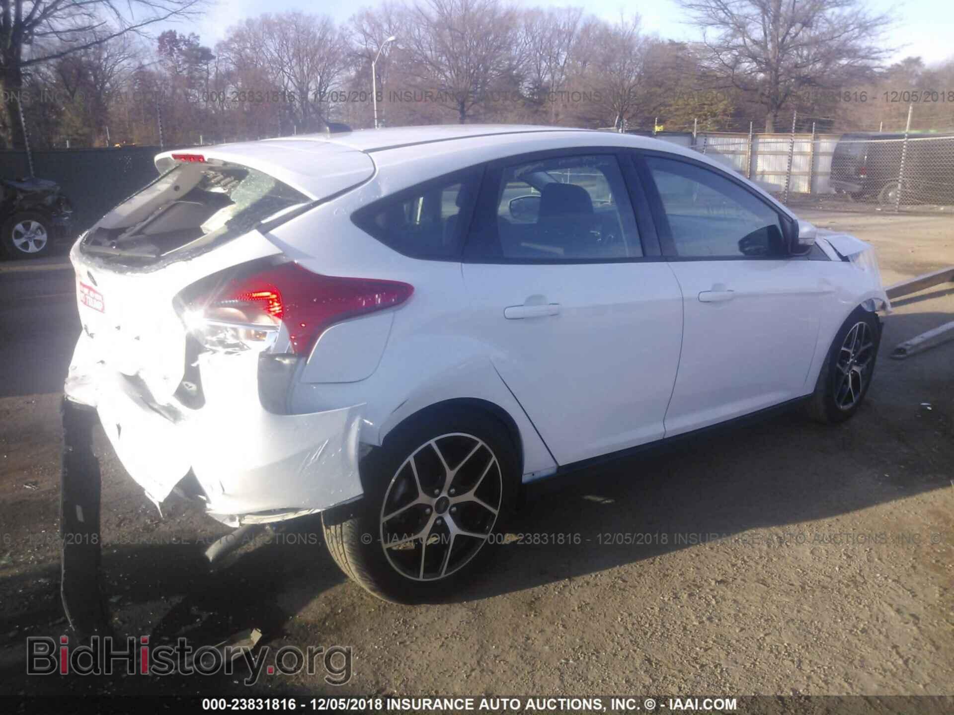 2017 FORD FOCUS - VIN: 1FADP3M2XHL252333 - Фото 4