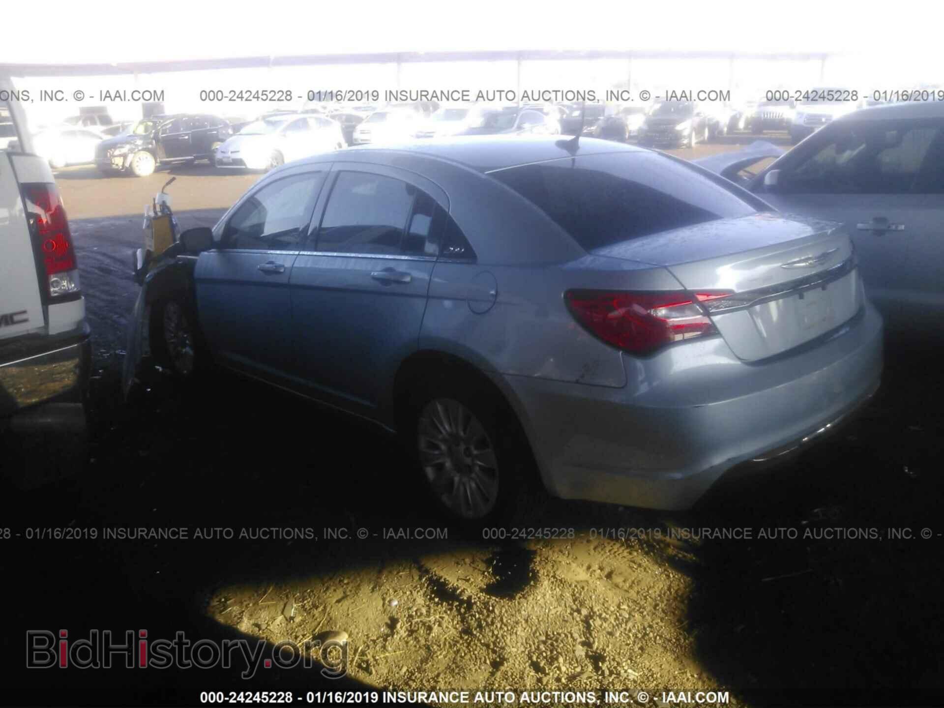 2013 CHRYSLER 200 - VIN: 1C3CCBAB9DN711399 - Photo 3