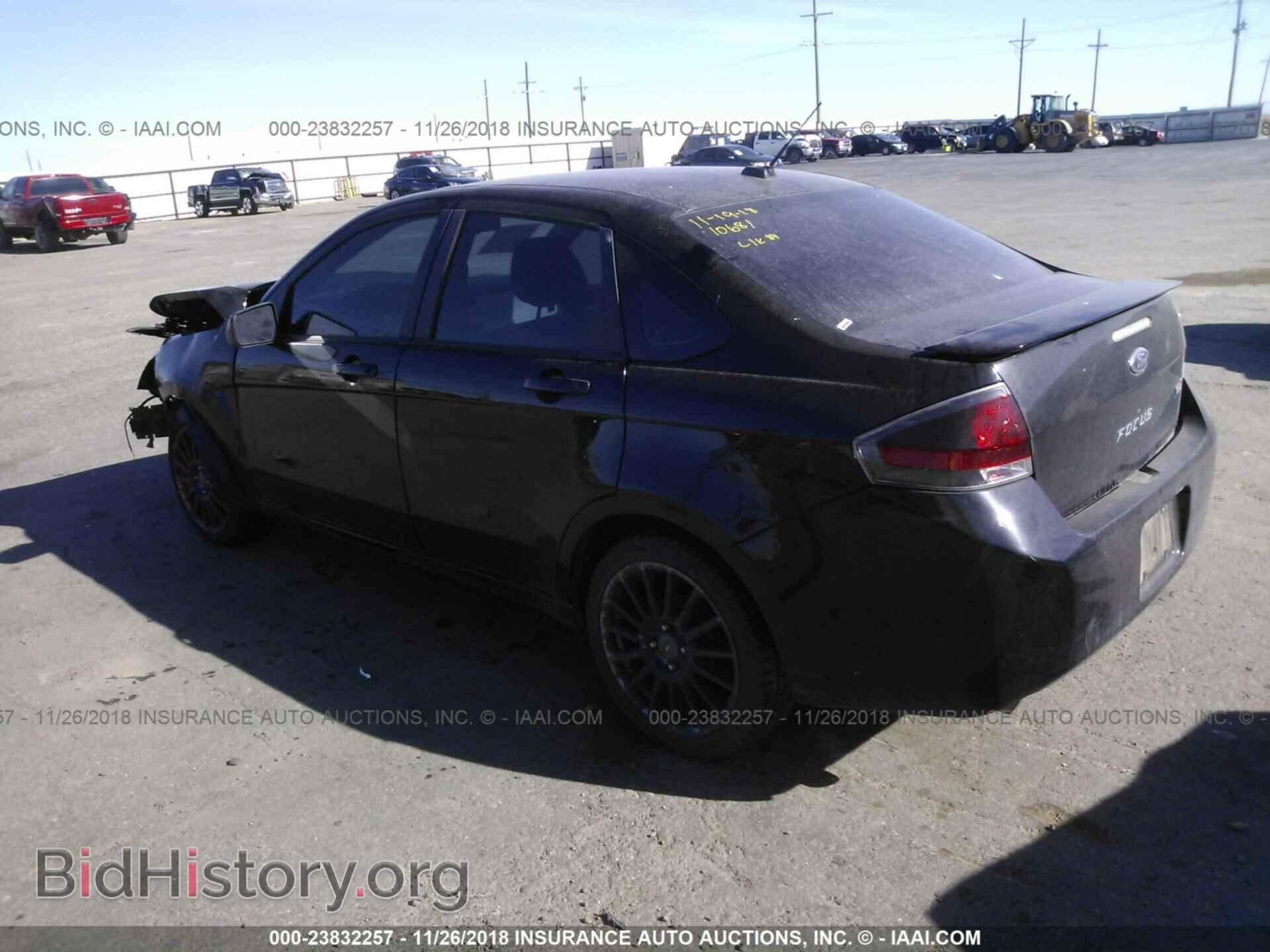 2011 FORD FOCUS - VIN: 1FAHP3GN4BW186987 - Фото 3
