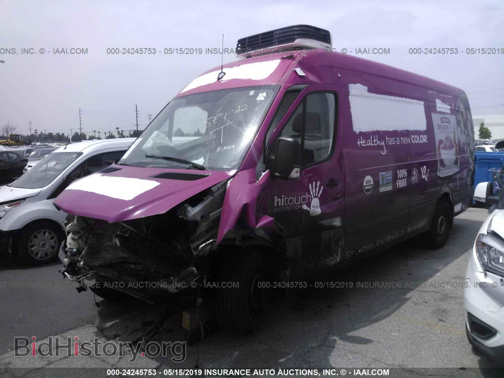 2014 MERCEDES-BENZ SPRINTER - VIN: WD3PE8CC2E5913626 - Фото 2