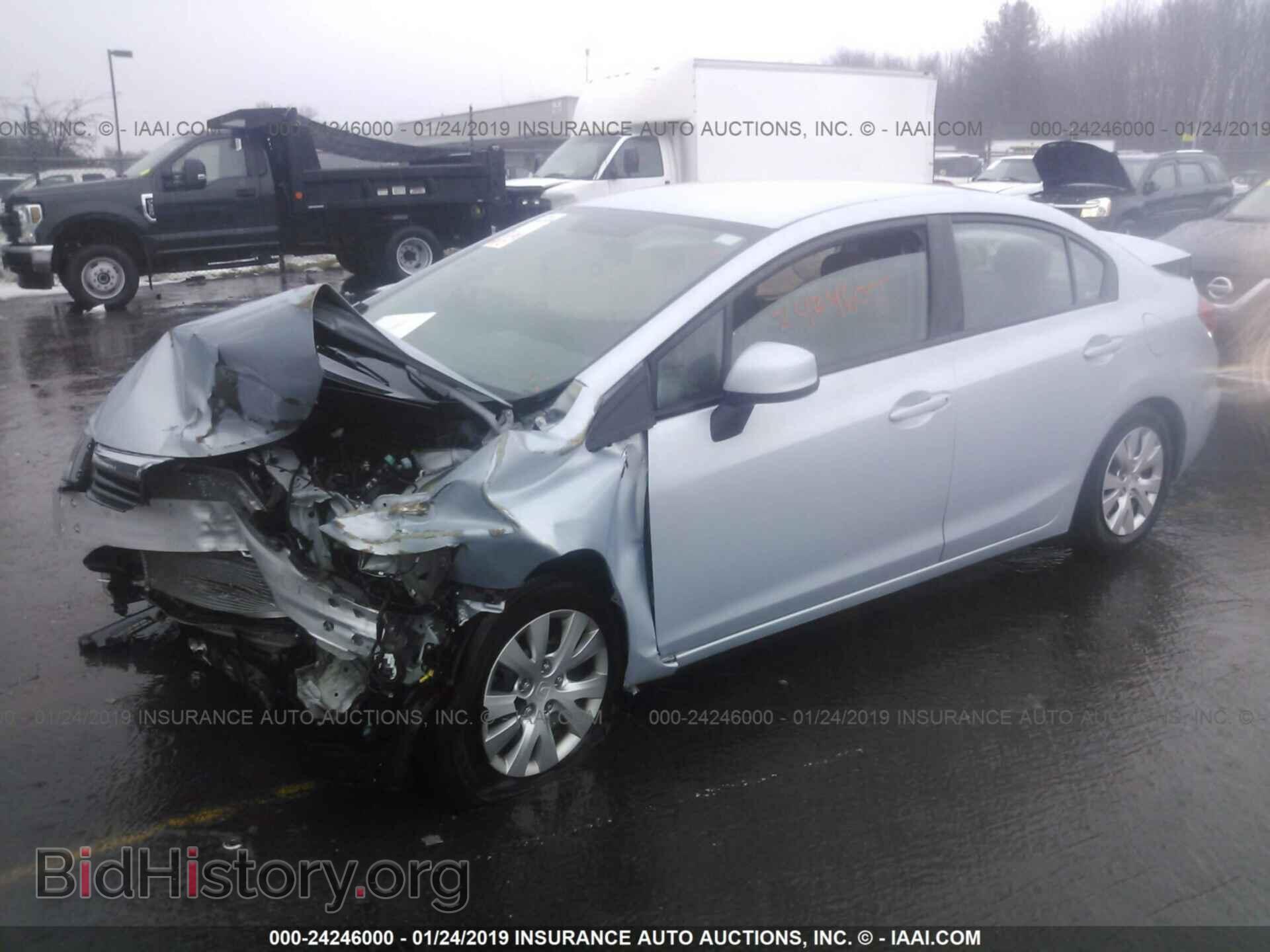 2012 HONDA CIVIC - VIN: 2HGFB2F51CH568262 - Фото 2