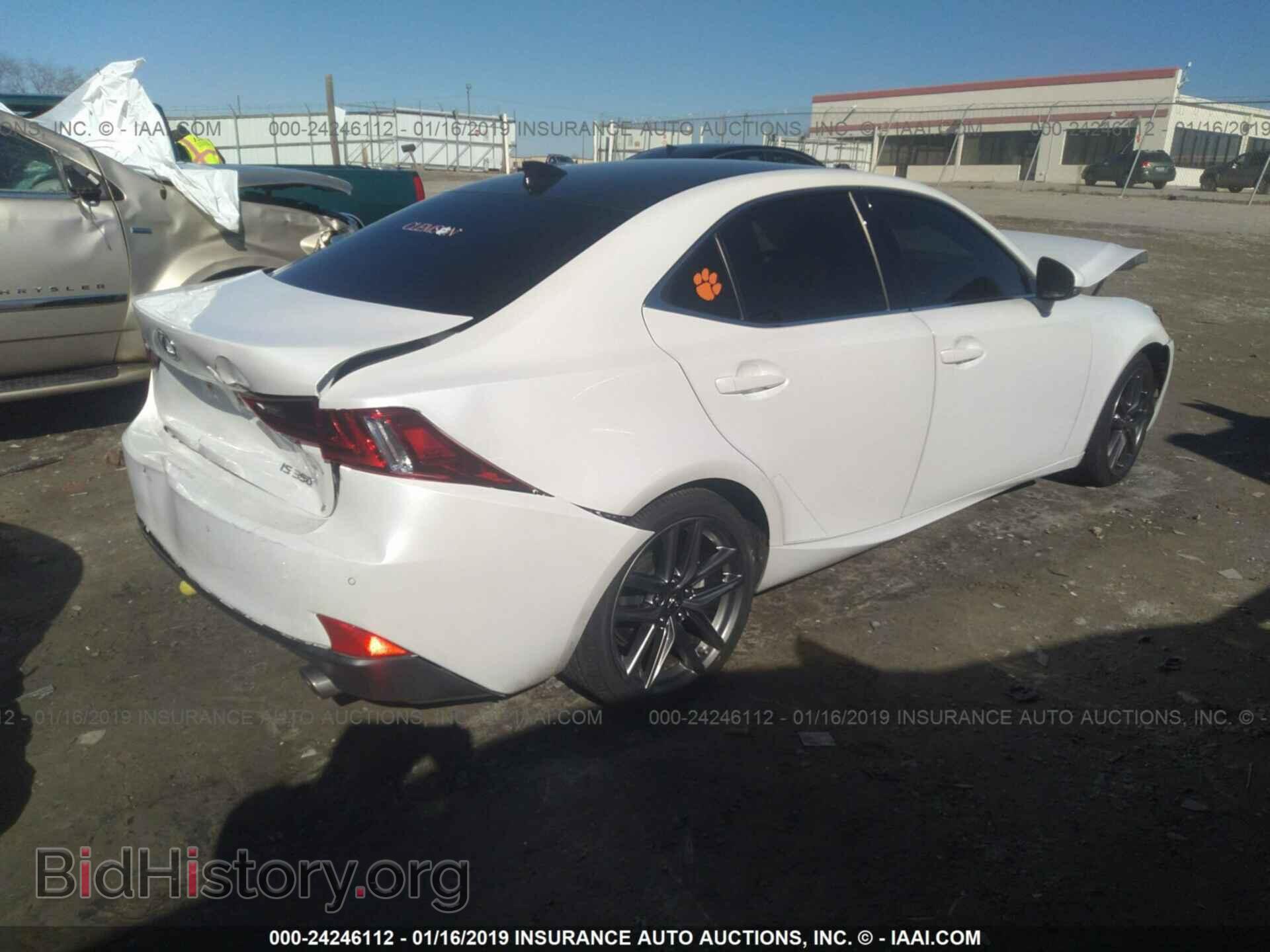 2014 LEXUS IS - VIN: JTHBE1D28E5002552 - Photo 4