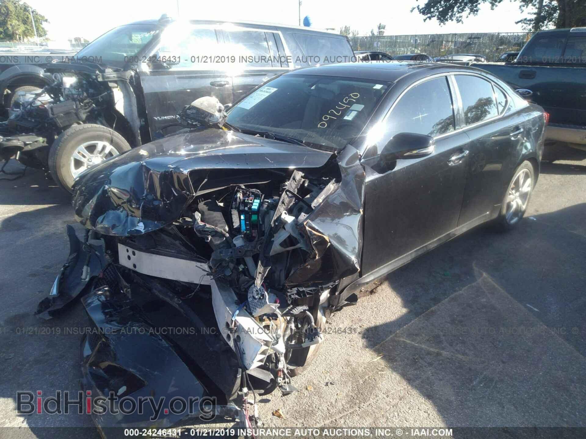 2009 LEXUS IS - VIN: JTHBK262995092490 - Фото 2