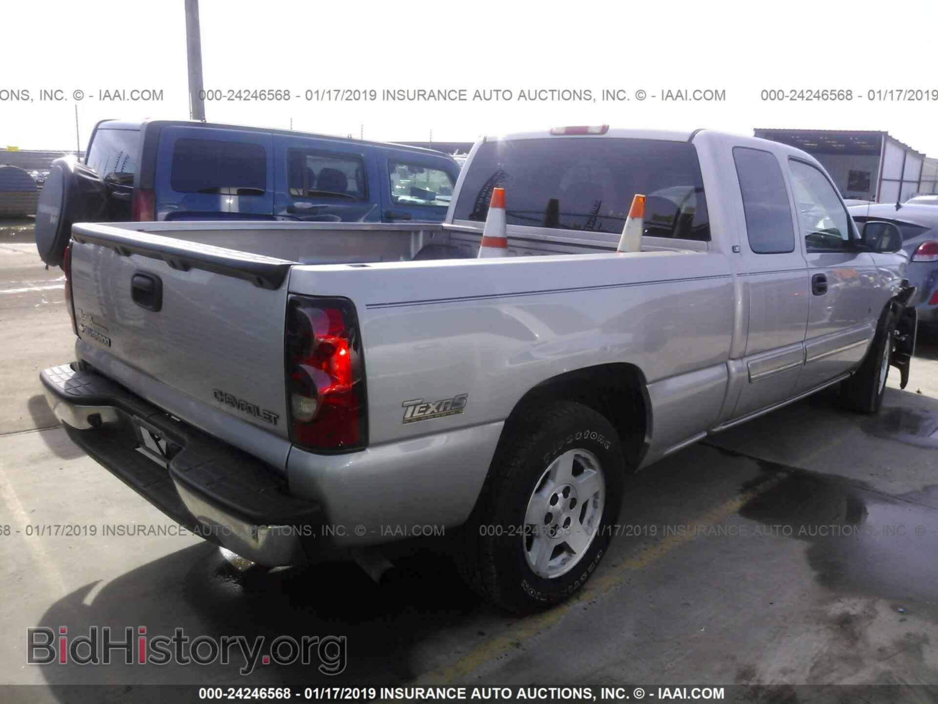 2005 CHEVROLET SILVERADO - VIN: 2GCEC19V651309839 - Фото 4