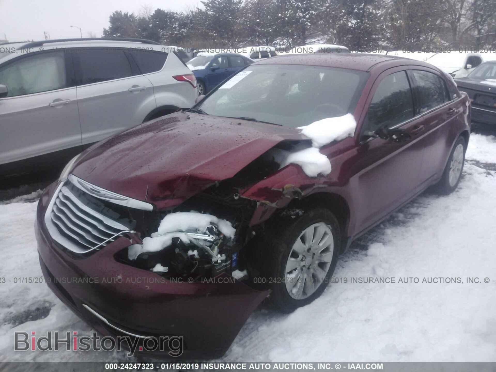 2011 CHRYSLER 200 - VIN: 1C3BC4FB2BN522901 - Фото 2