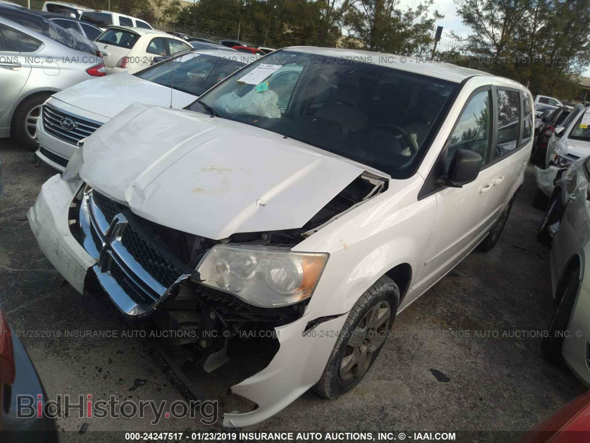 2011 DODGE GRAND CARAVAN - VIN: 2D4RN4DG3BR793359 - Фото 2