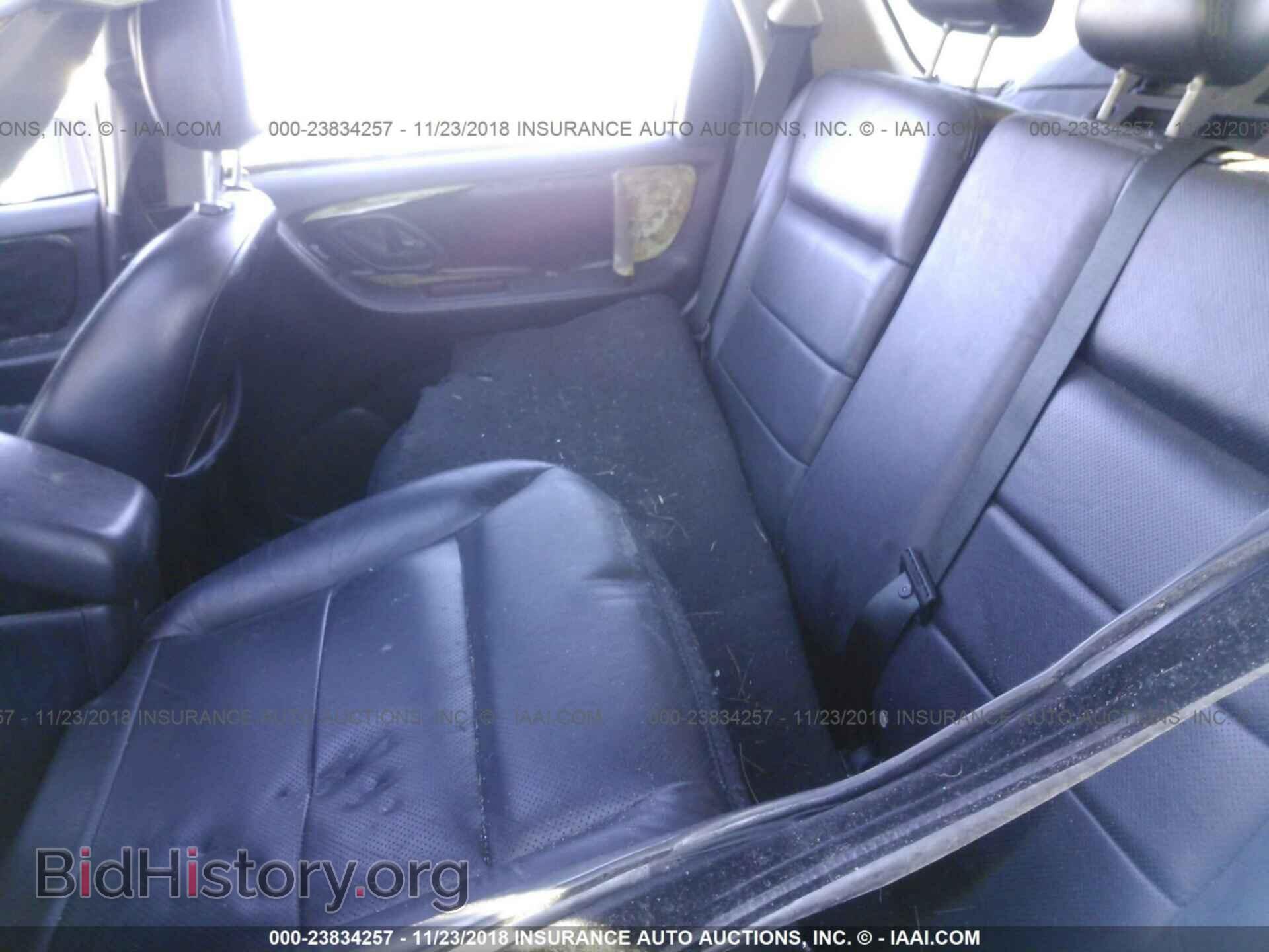2005 FORD ESCAPE - VIN: 1FMYU94175KA83075 - Фото 8