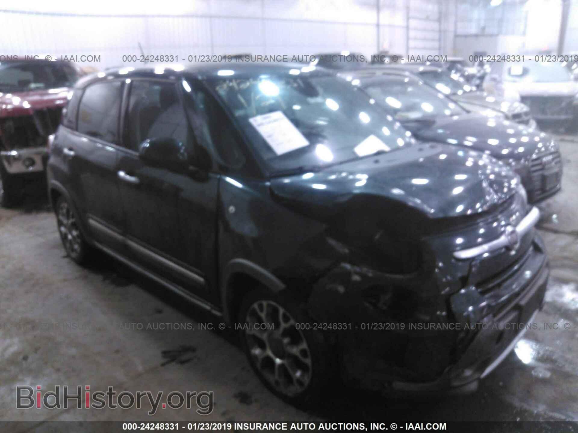 Photo ZFBCFADH4EZ009064 - FIAT 500L 2014
